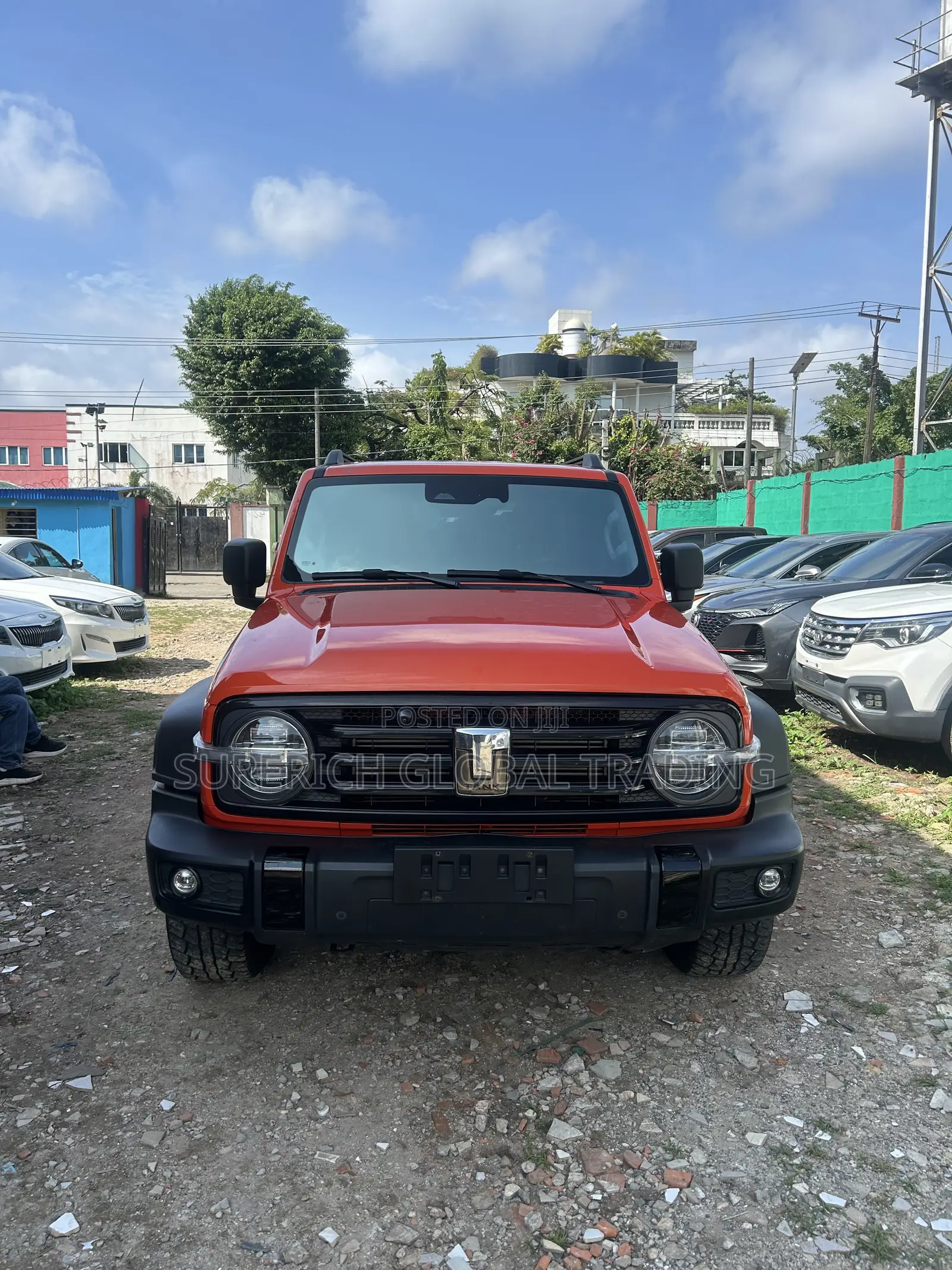 Tank 300 2023 Orange