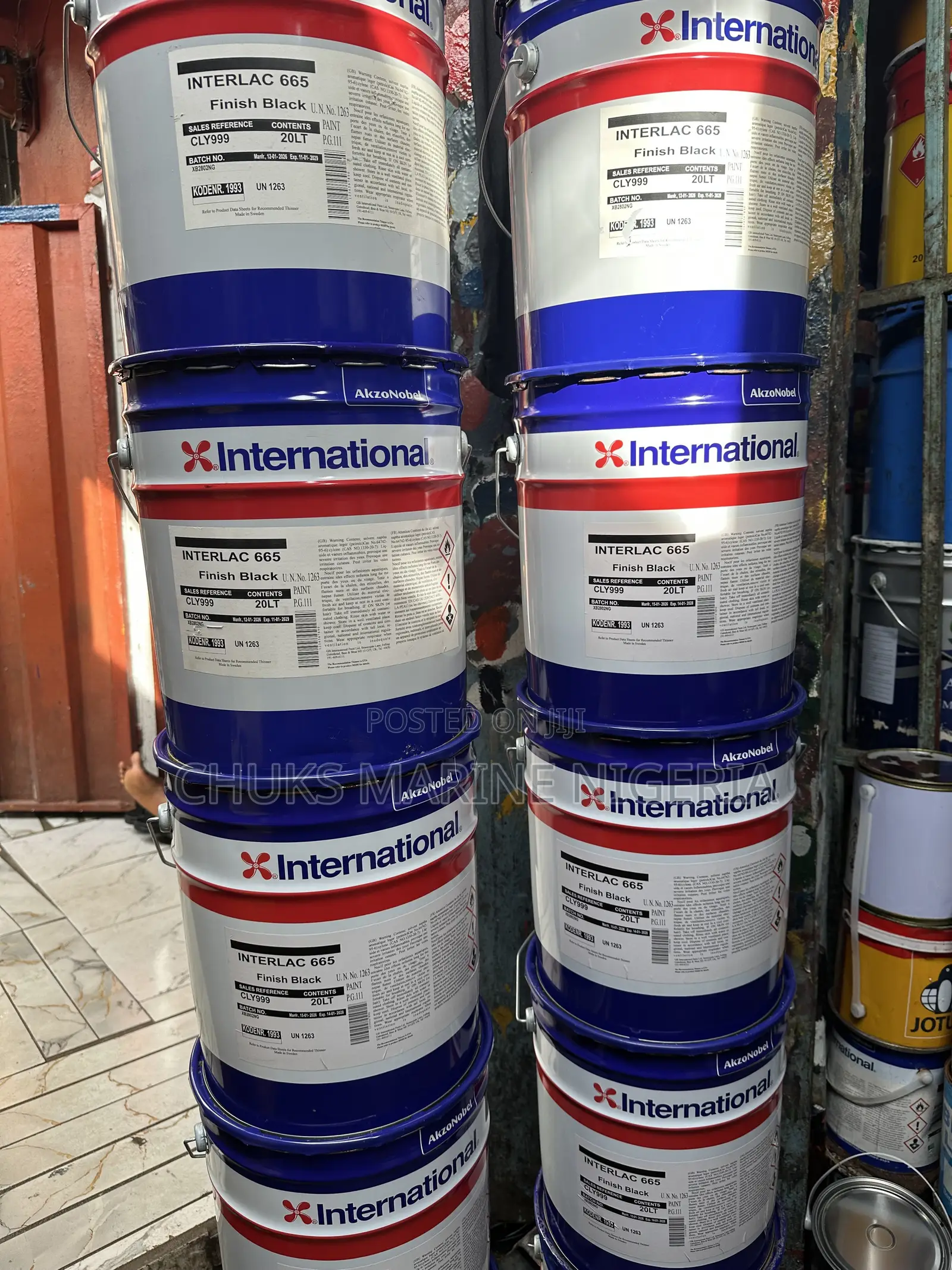 International Interlac 665 Finish Marine Paint