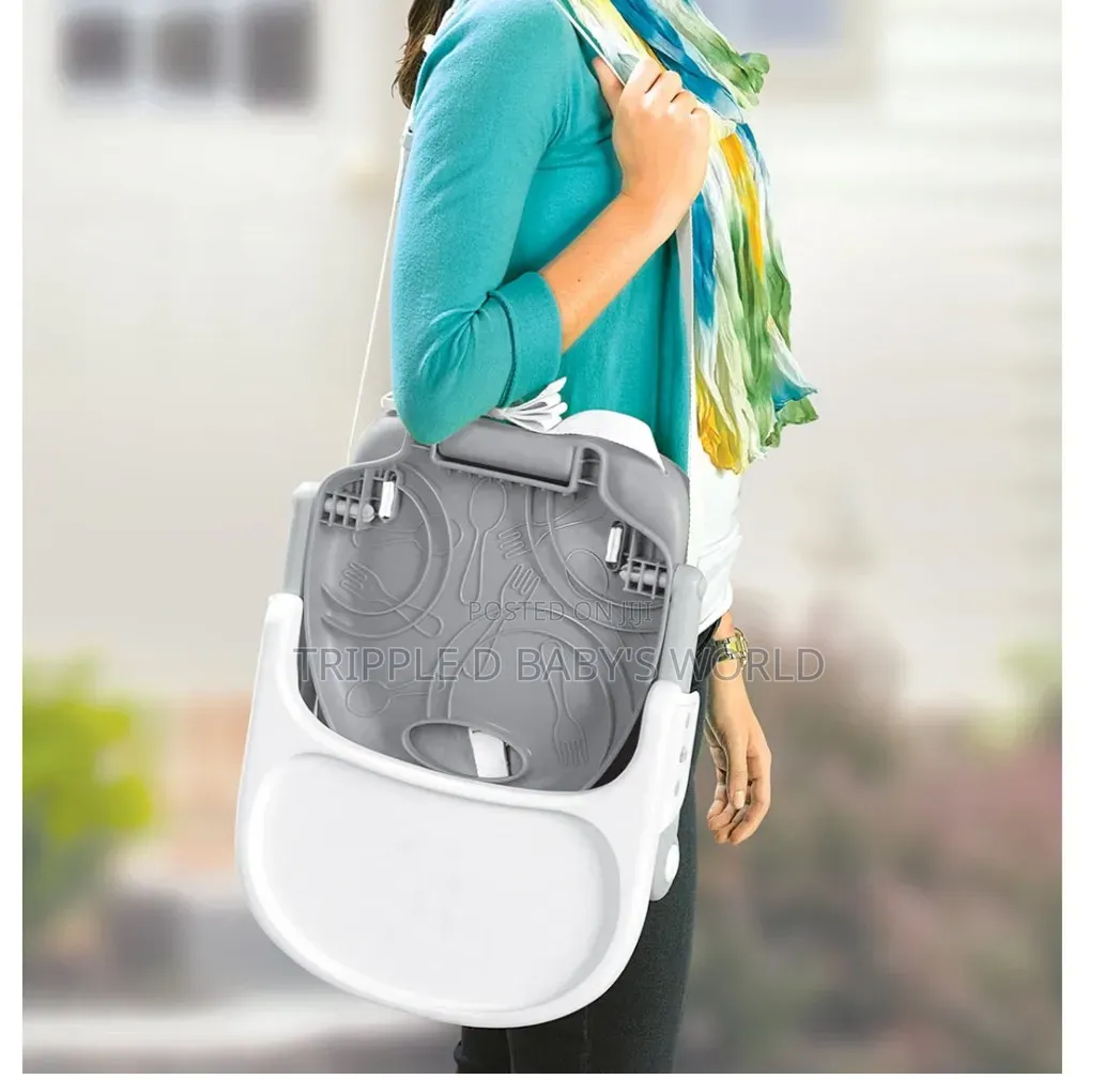 Chicco PocketSnack Booster Seat