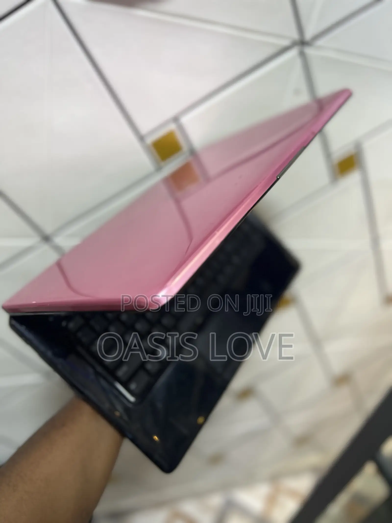 Laptop Dell Inspiron Duo 4GB Intel Core 2 Duo HDD 320GB