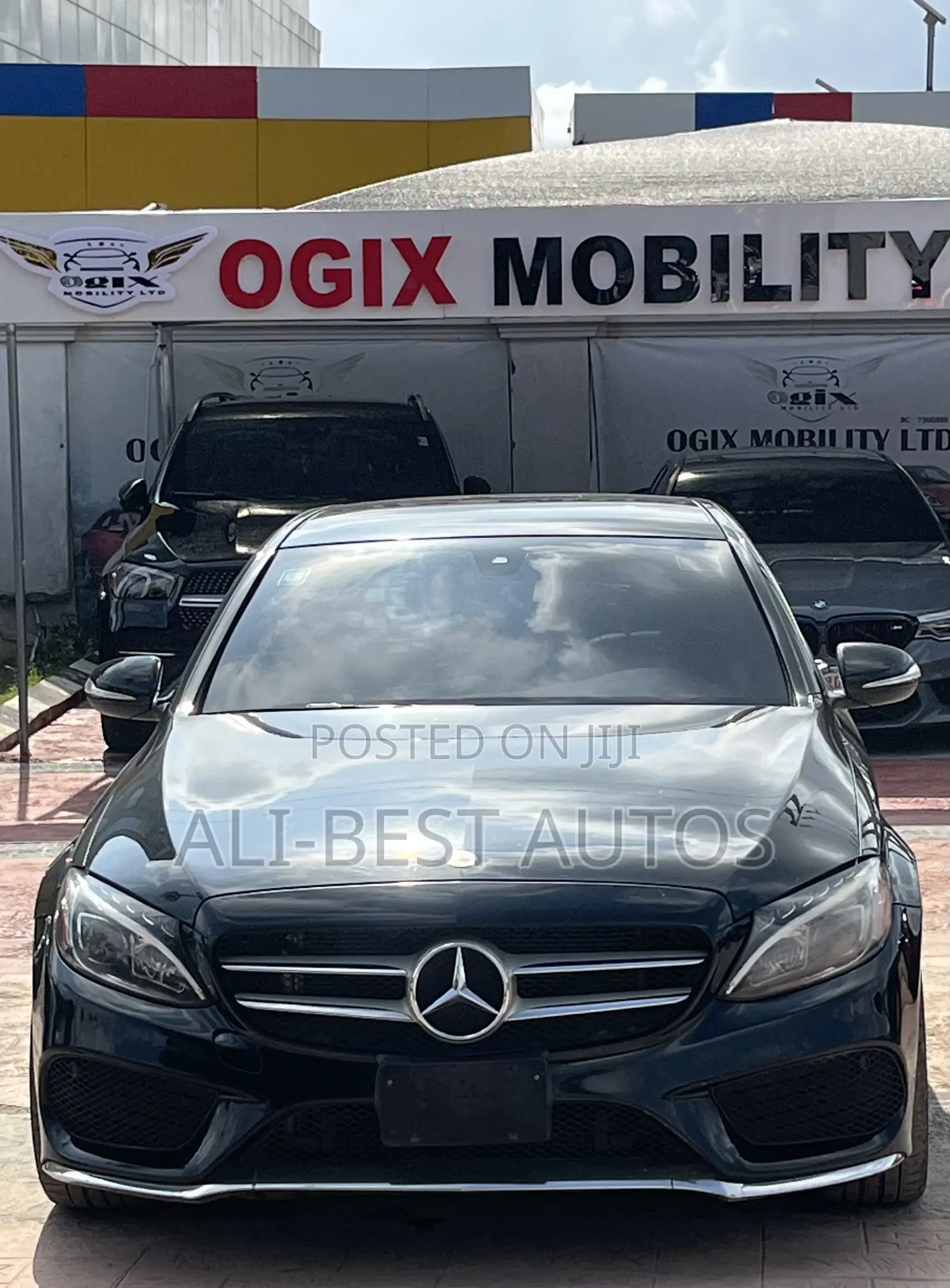 Mercedes-Benz C300 2014 Black