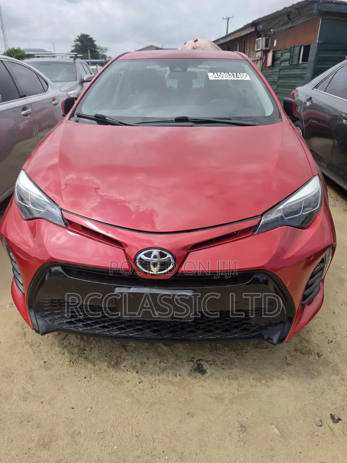 Toyota Corolla SE (1.8L 4cyl 2A) 2018 Red