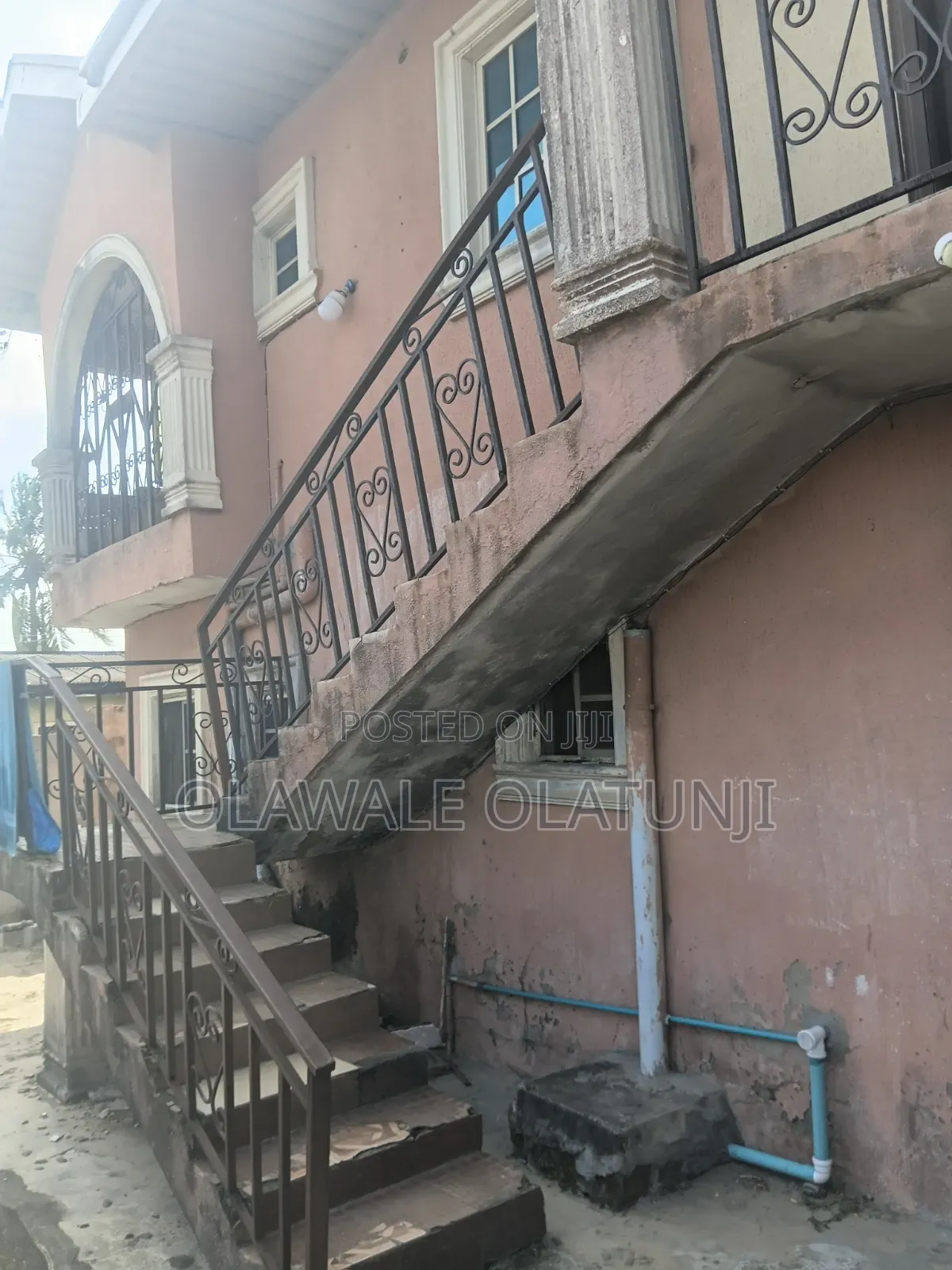 5bdrm Block of Flats in Morogbo, Agbara-Igbesan for sale