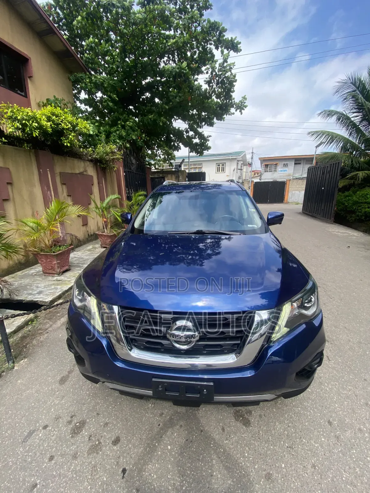 Nissan Pathfinder Platinum 4dr 4x4 (3.5L 6cyl) 2017 Blue