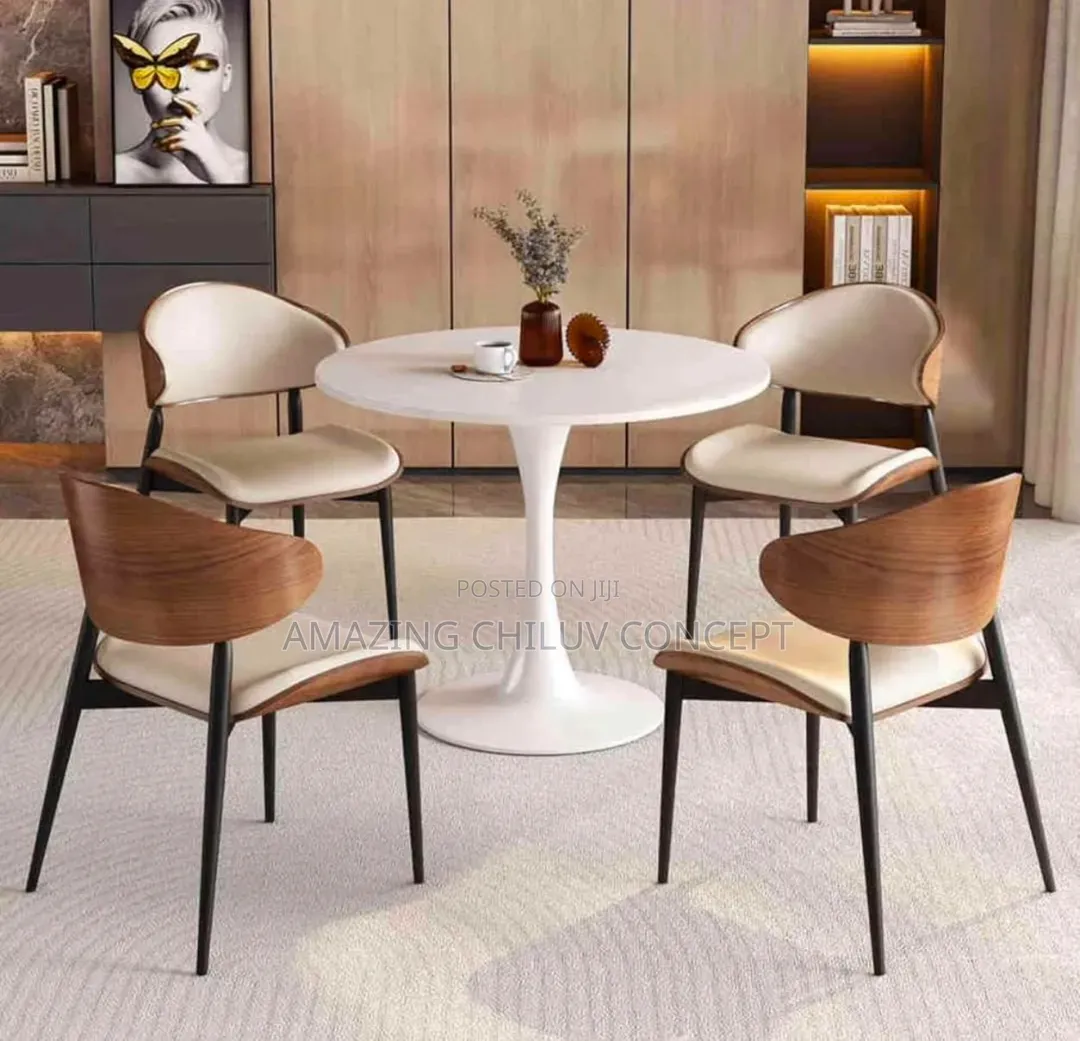 Modern Restaurant Table and Chair Set