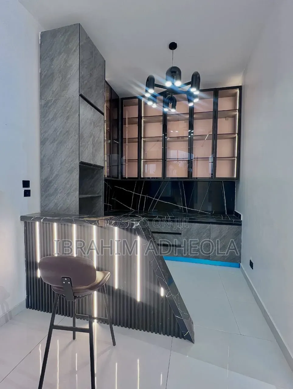 5bdrm Duplex in Osapa London for sale