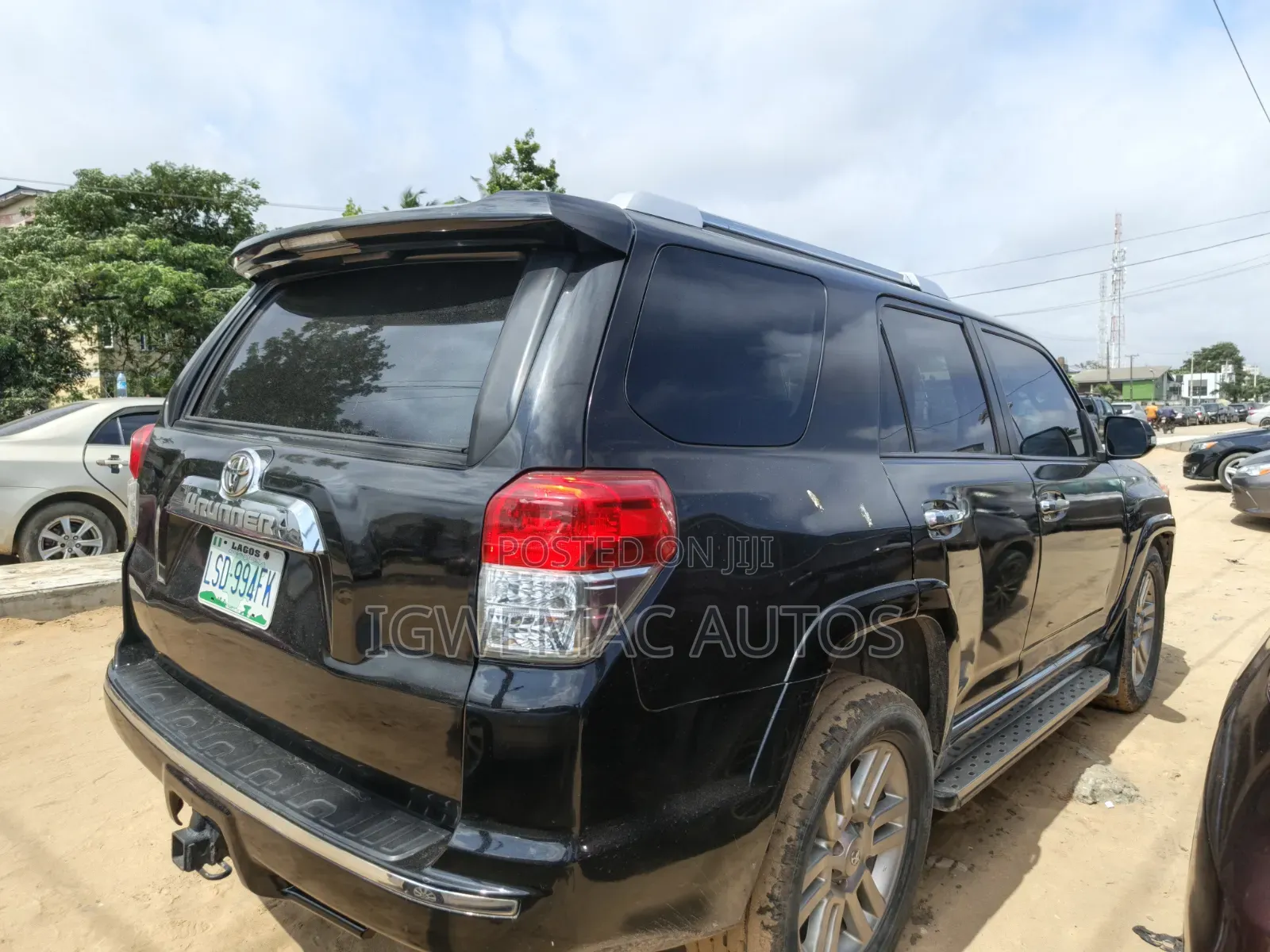 Toyota 4-Runner Limited 4WD 2011 Black
