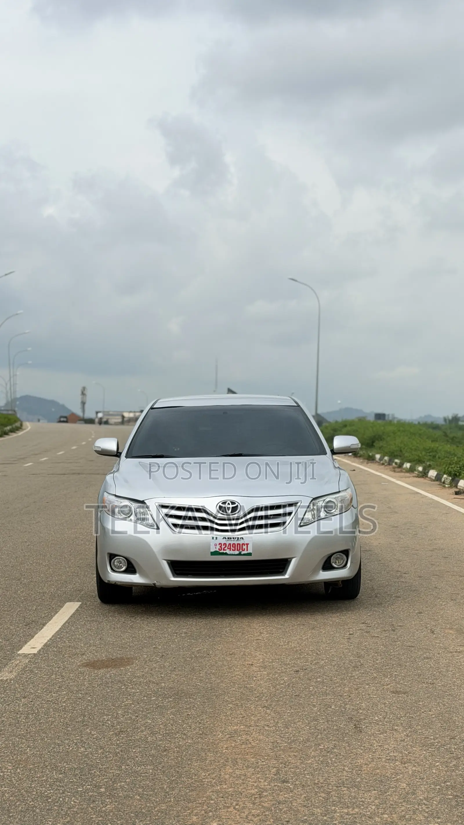 Toyota Camry LE 4dr Sedan (2.4L 4cyl 5A) 2009 Silver