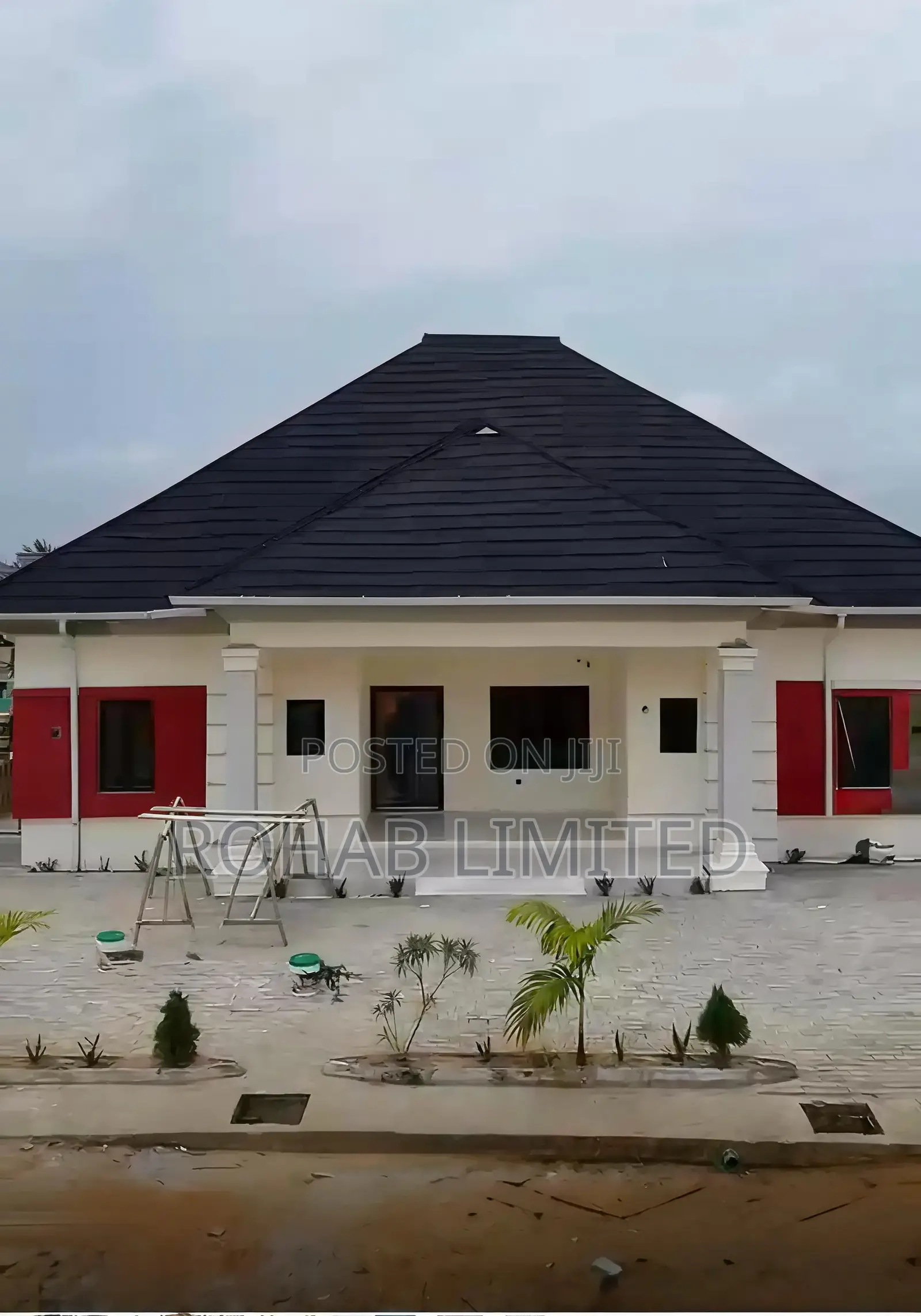 Furnished 4bdrm Bungalow in Trusthworth Home, Elerangbe for sale