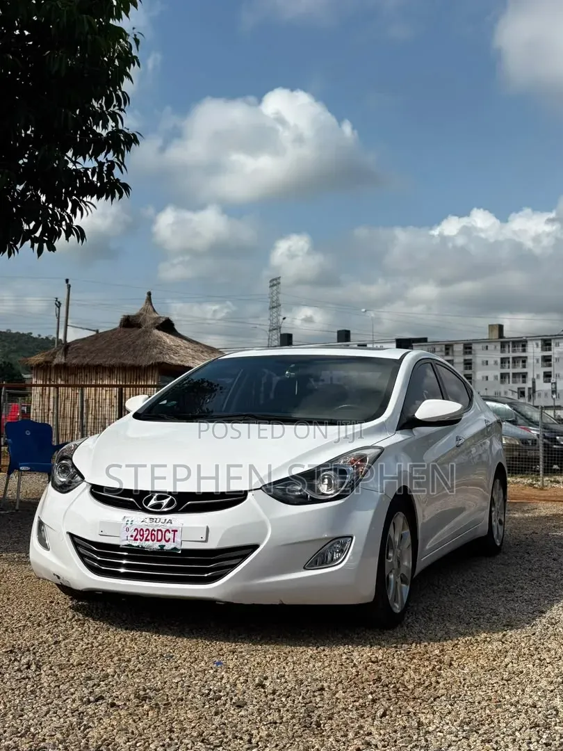 Hyundai Avante 2011 White