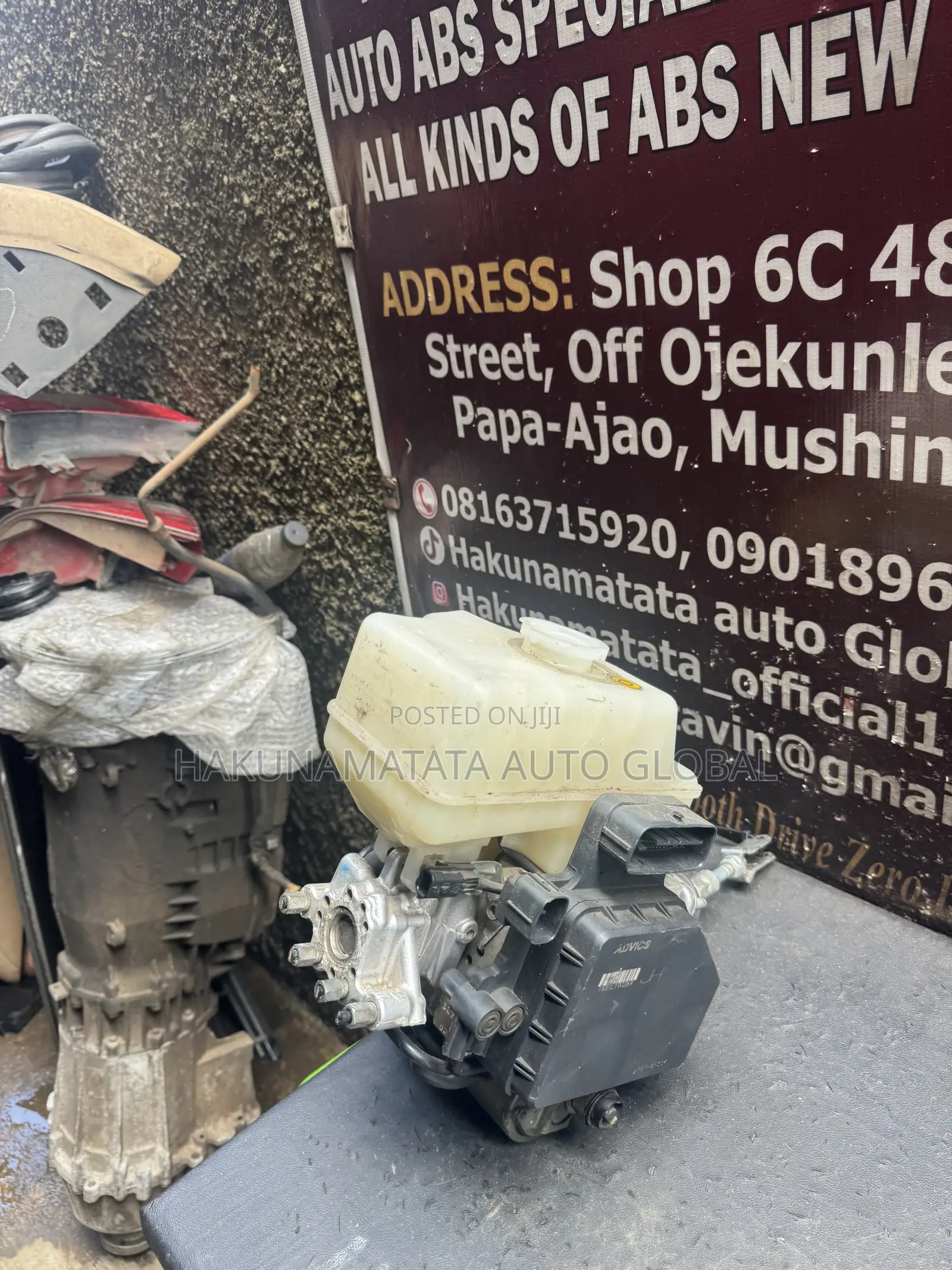 Toyota Land Cruiser 2010–2015Toyota Genuine ABS Module Pump