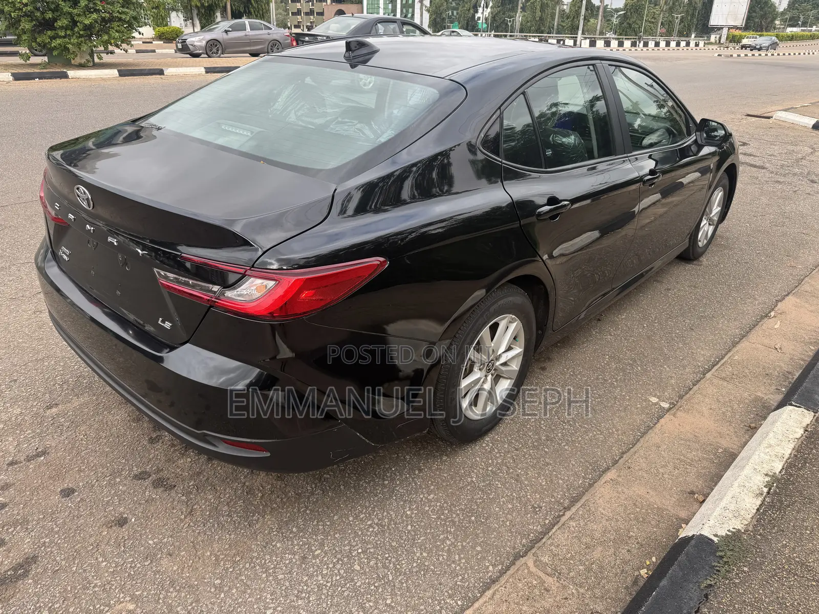 Toyota Camry LE 2025 Black