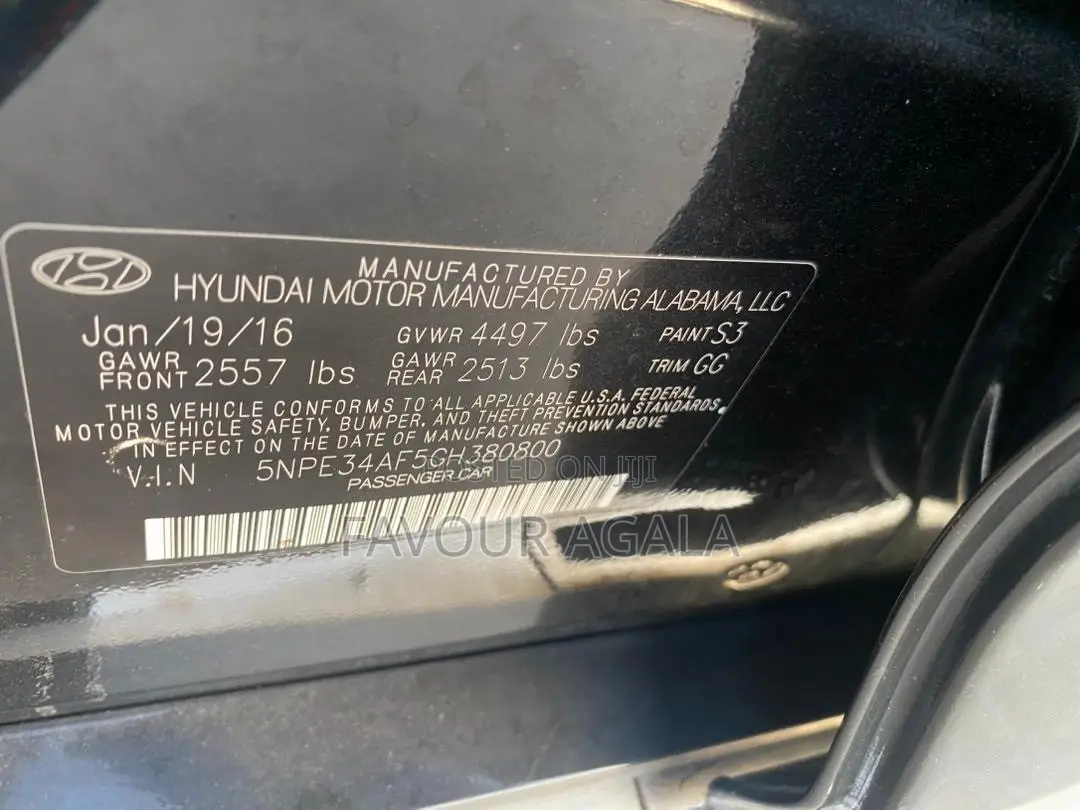 Hyundai Sonata Base Sedan FWD (2.4L 4cyl 6A) 2016 Black