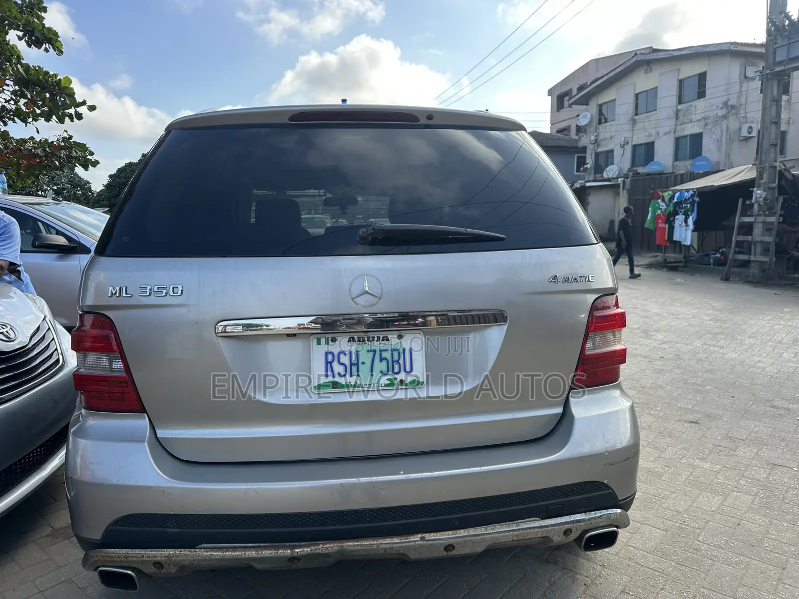 Mercedes-Benz M Class 2009 Beige
