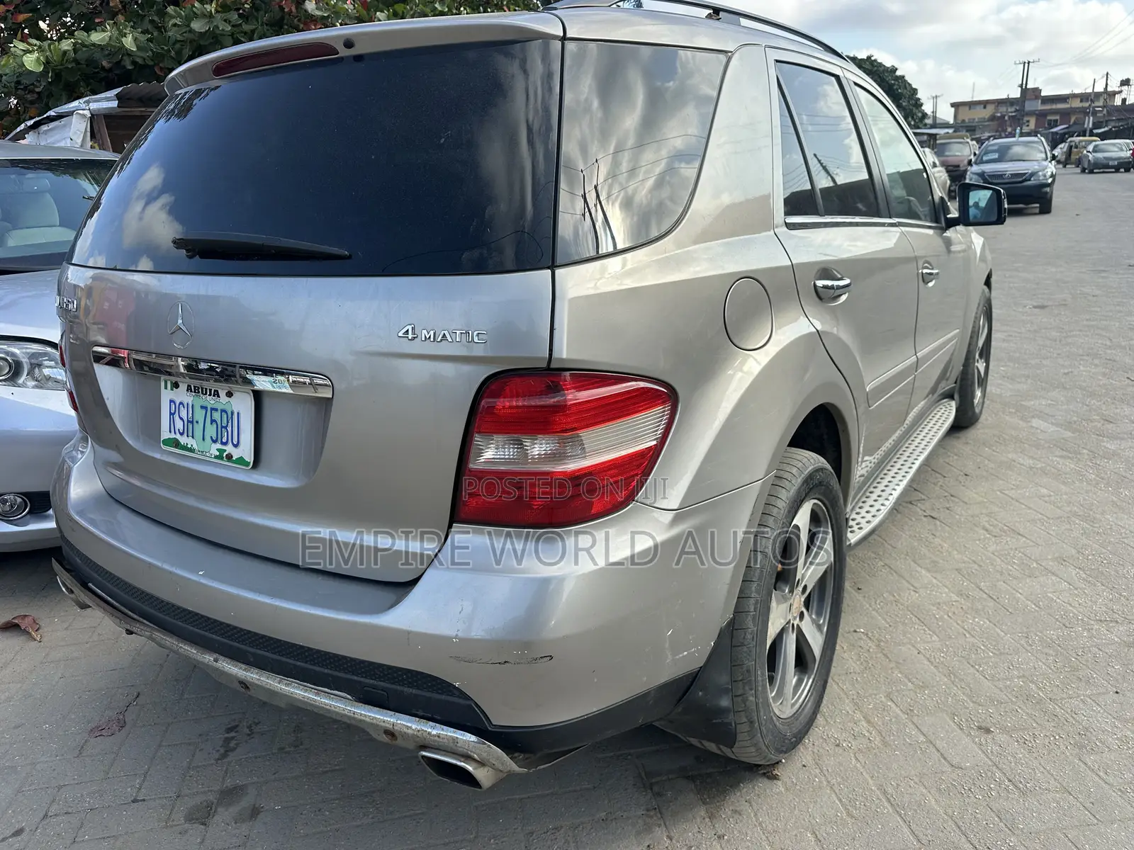 Mercedes-Benz M Class 2009 Beige