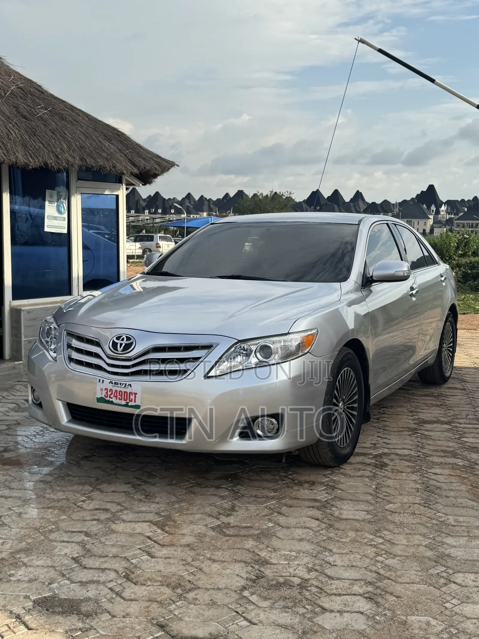 Toyota Camry 2009 Silver