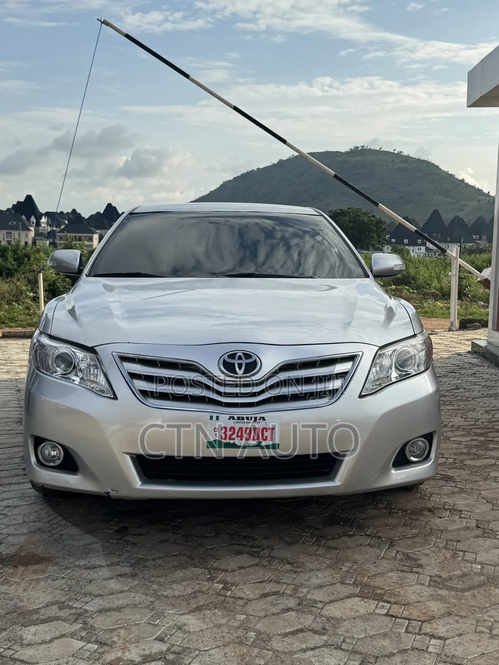Toyota Camry 2009 Silver