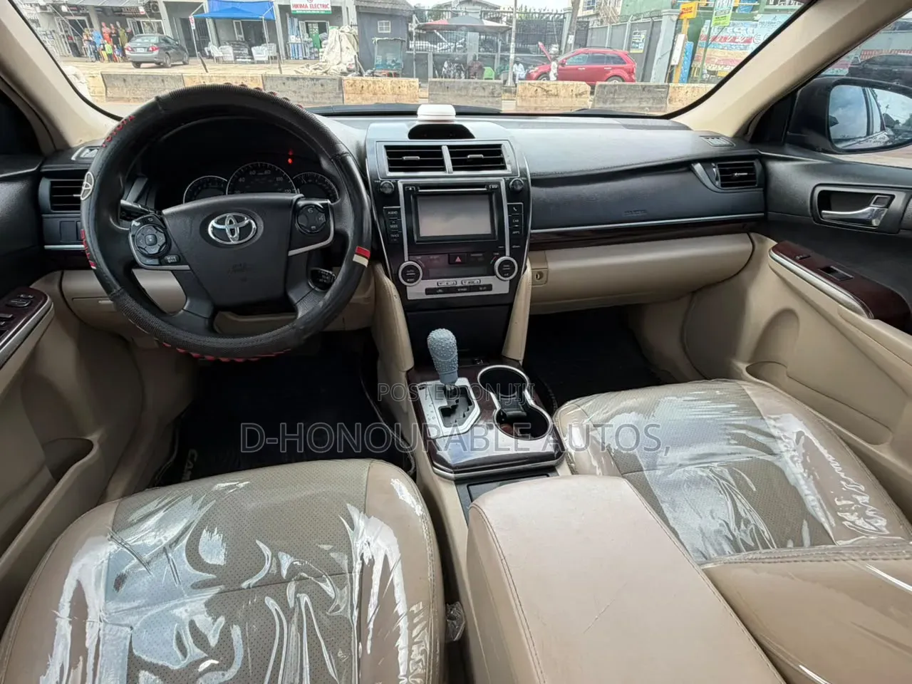 Toyota Camry XLE 4dr Sedan (2.5L 4cyl 6A) 2013 Red