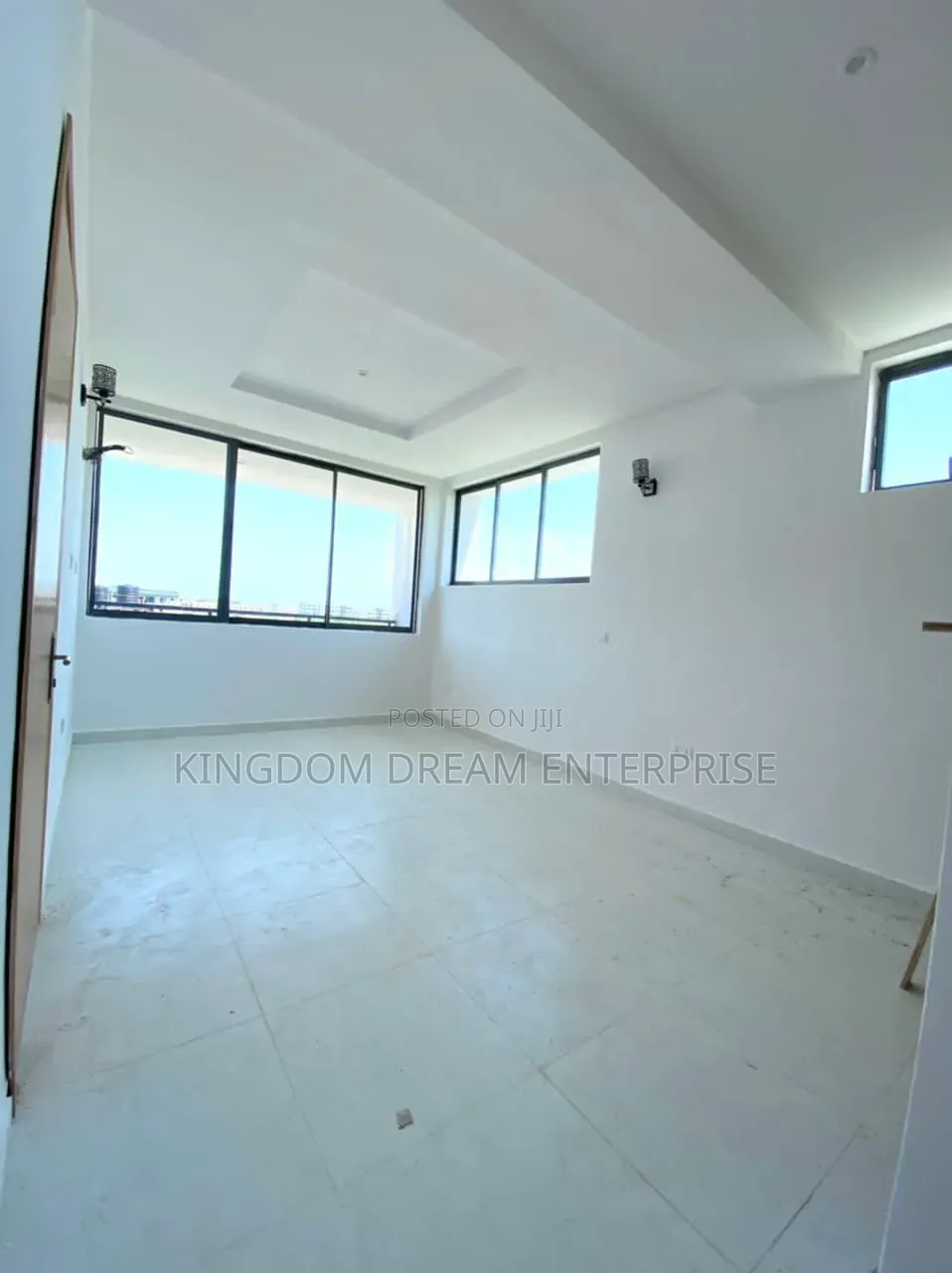 2bdrm Apartment in Monastery Sangotedo for sale