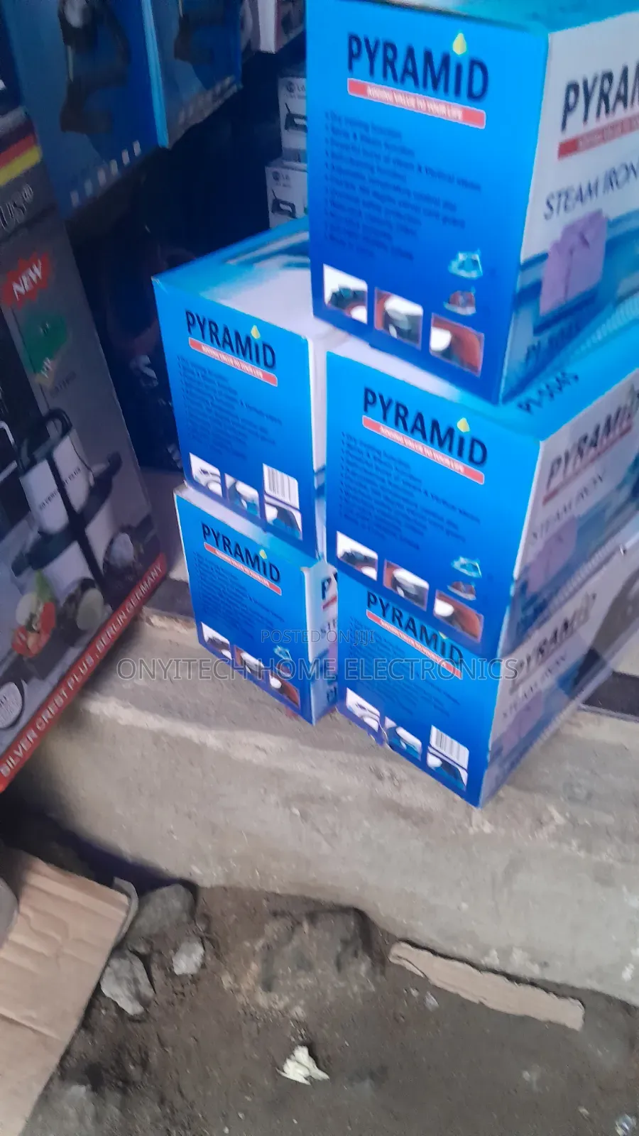 Pyramid Steam Iron [Pl504s]