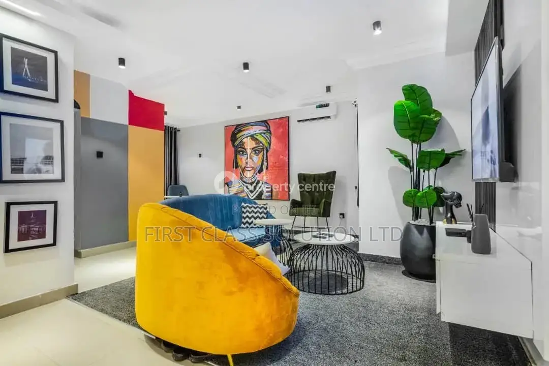 Beautiful 1 Bedroom Apartment