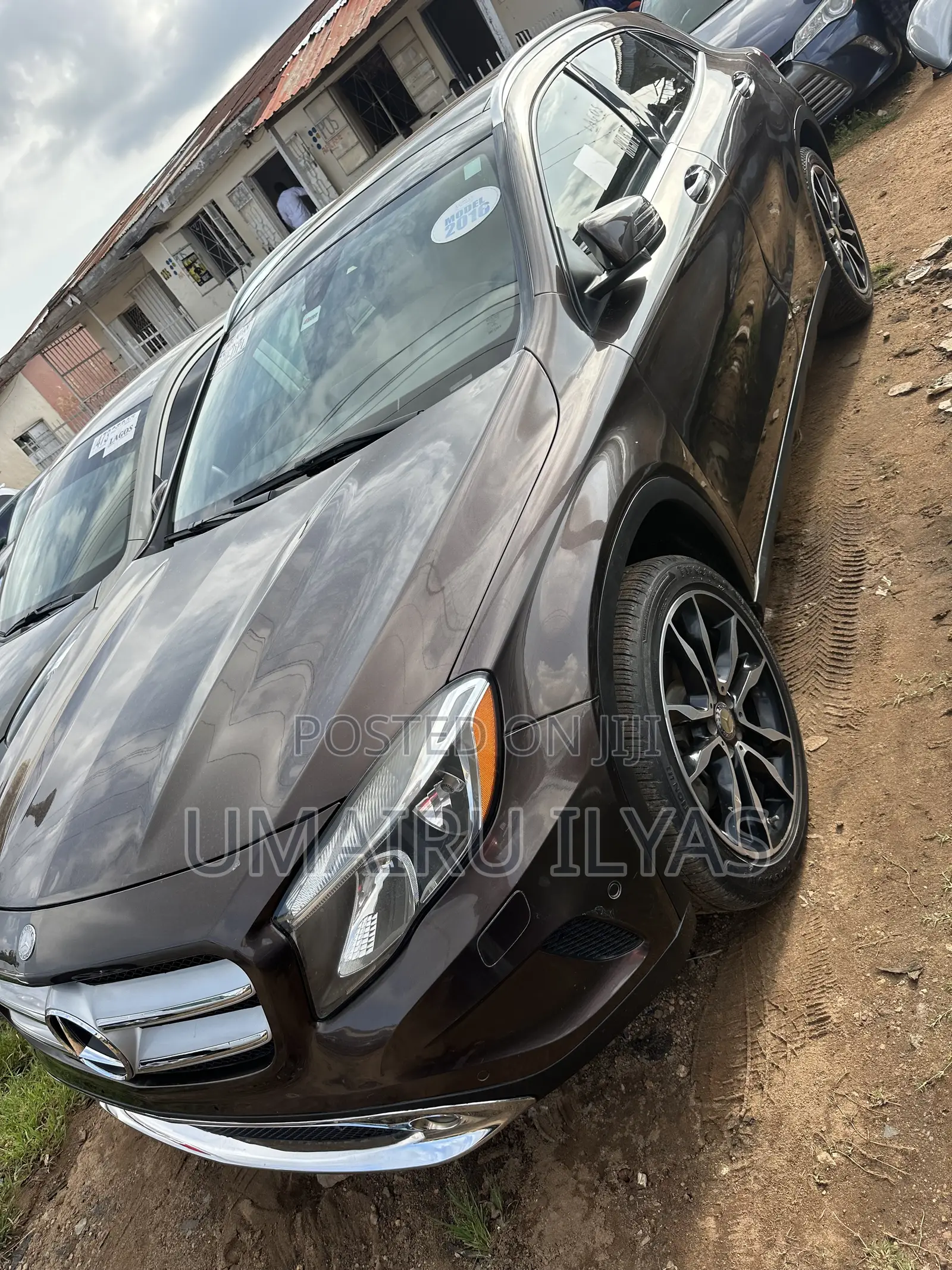 Mercedes-Benz GLA 250 2017 Brown
