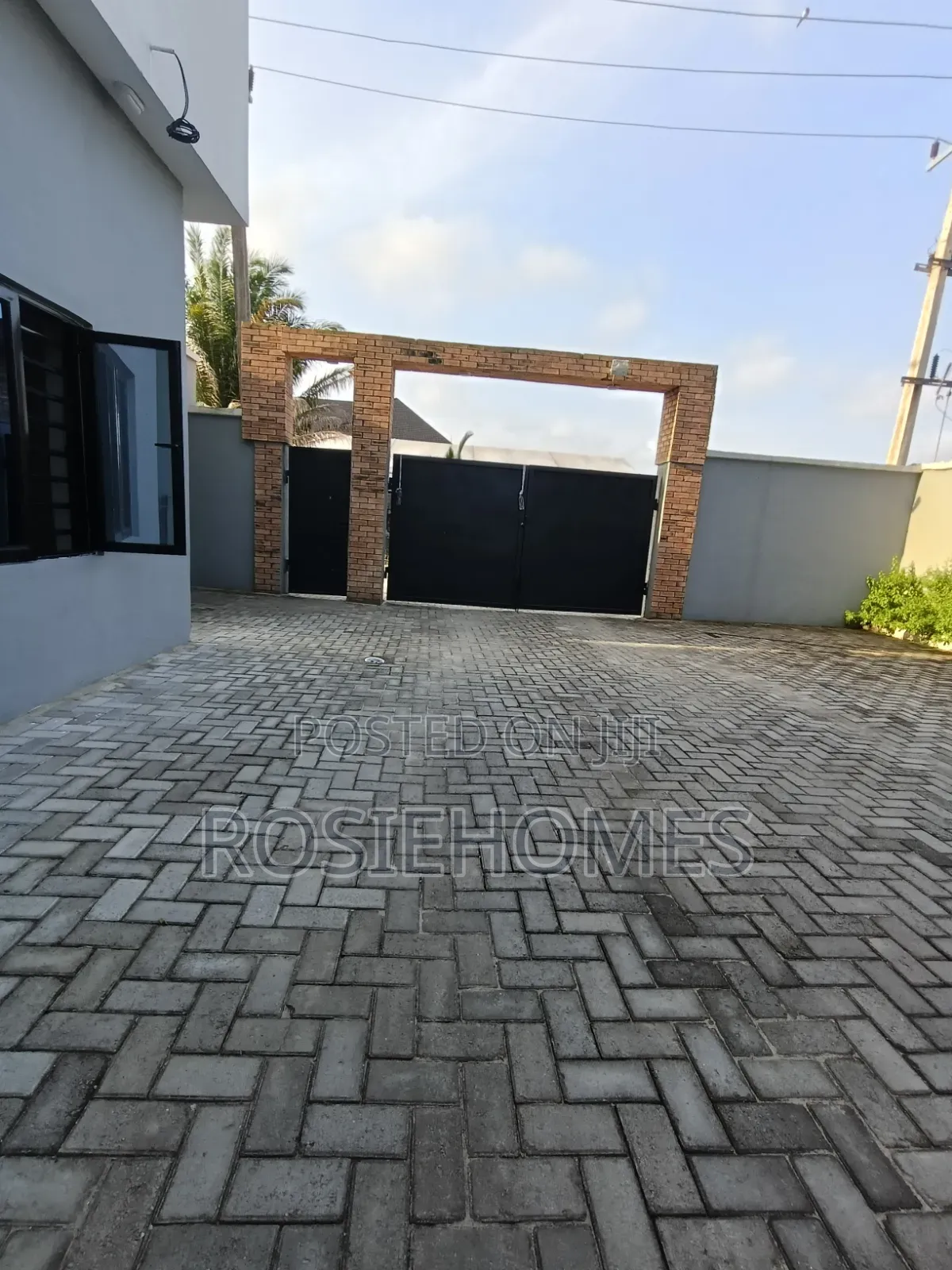 2bdrm Apartment in Abijo Gra, Sangotedo for rent