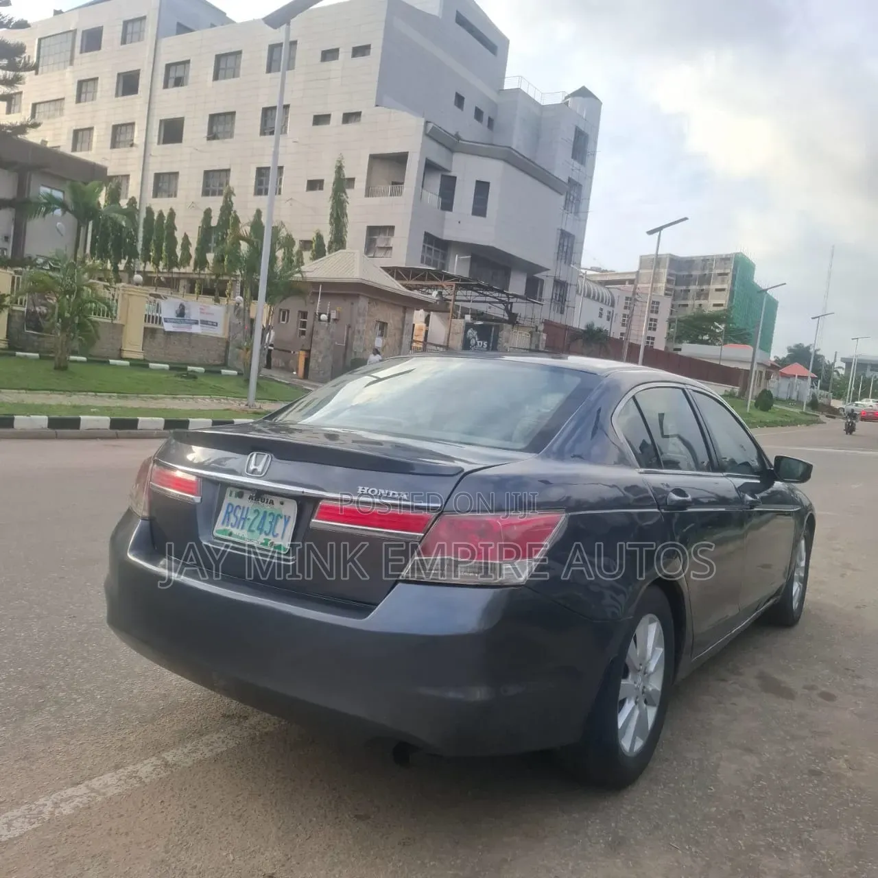 Honda Accord 2012 Gray