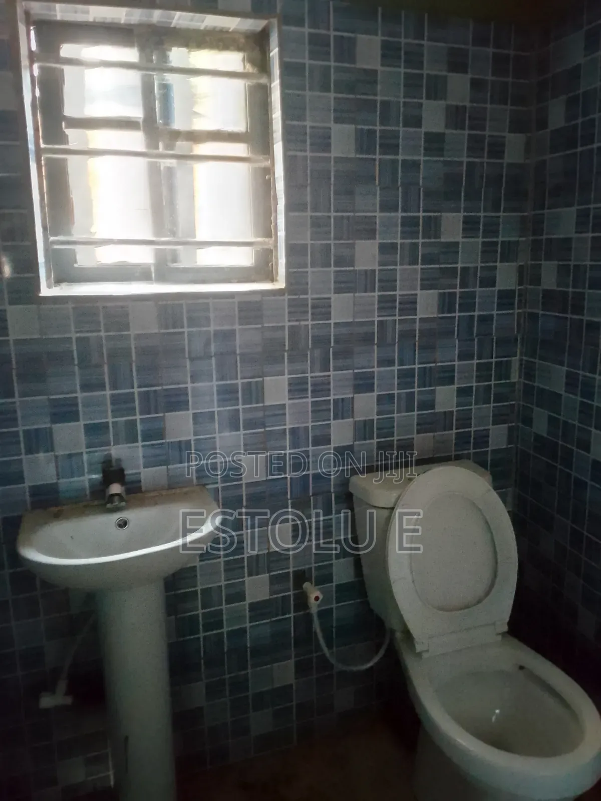 1bdrm Apartment in Ilesa for rent