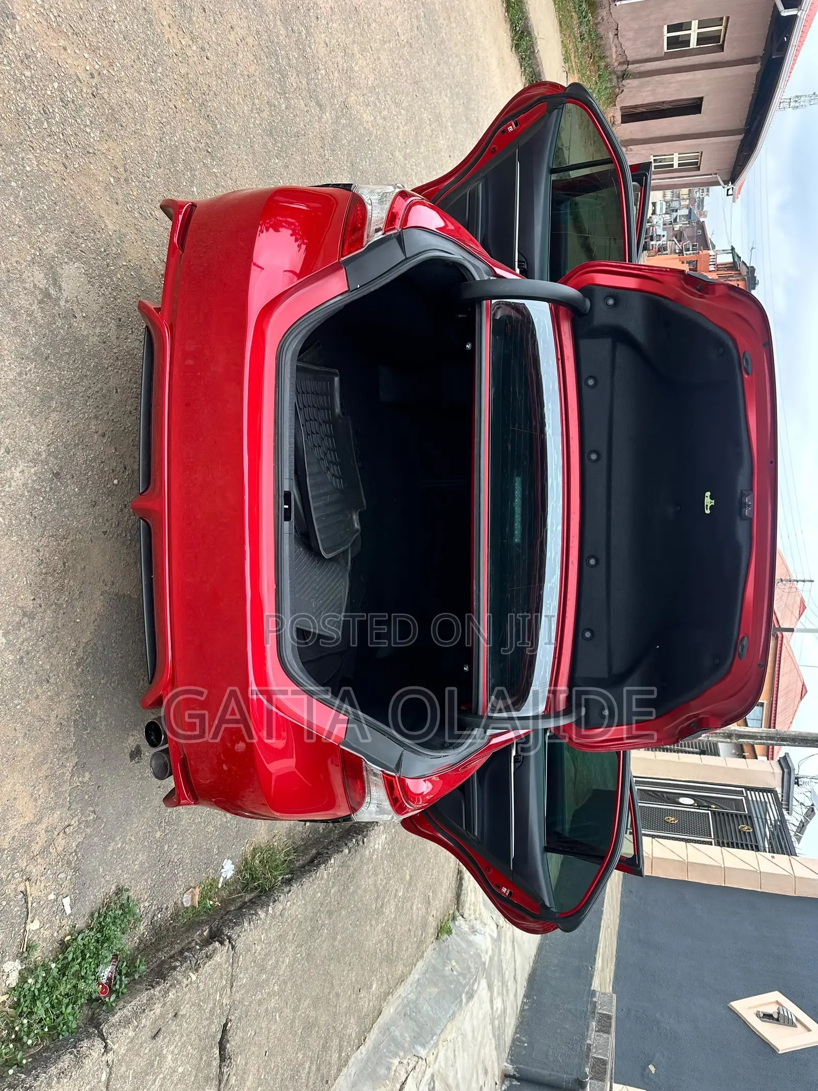 Toyota Camry SE (2.5L 4cyl 8A) 2019 Red
