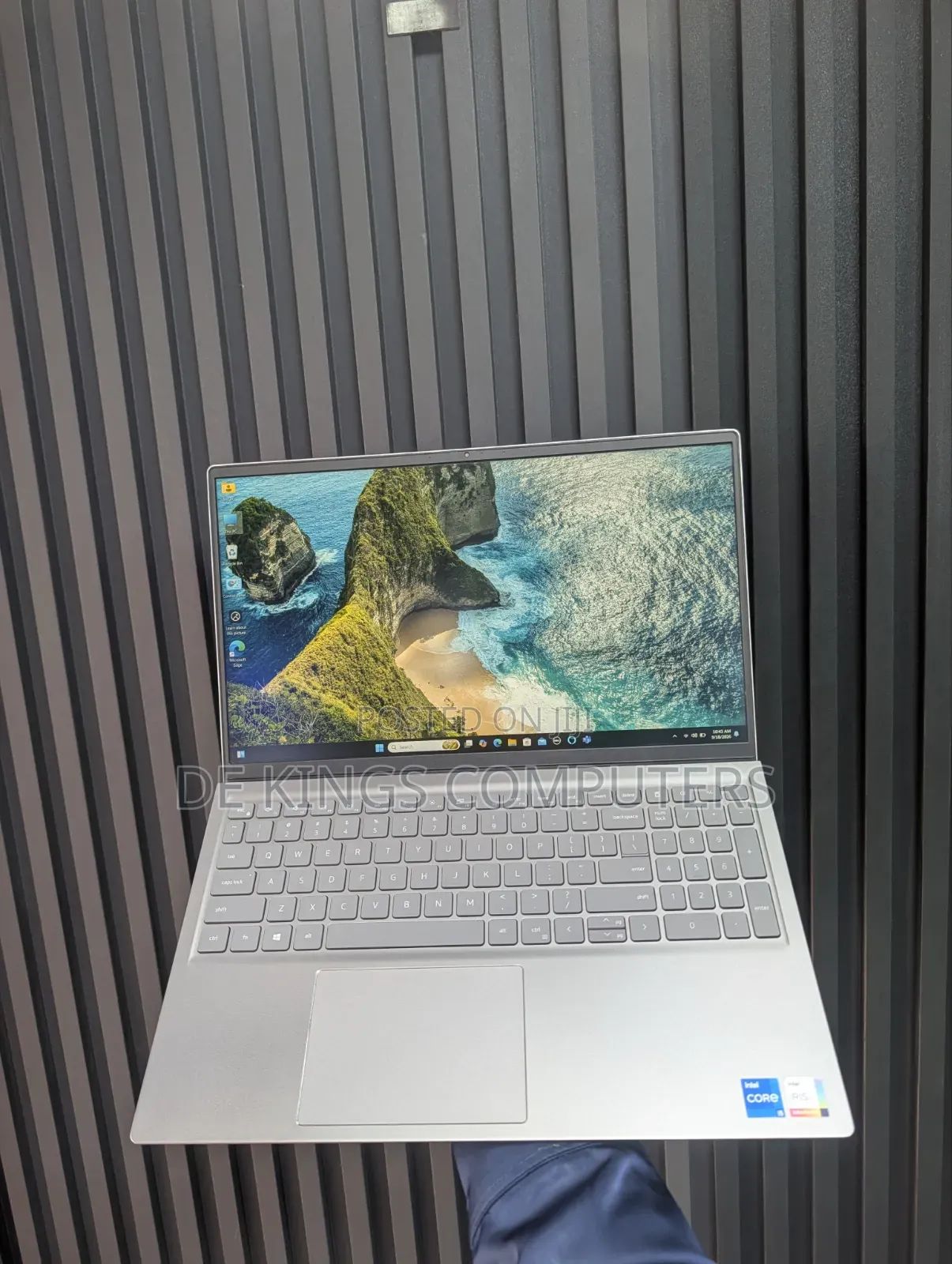 Laptop Dell Inspiron 15 5510 16GB Intel Core i5 SSD 256GB