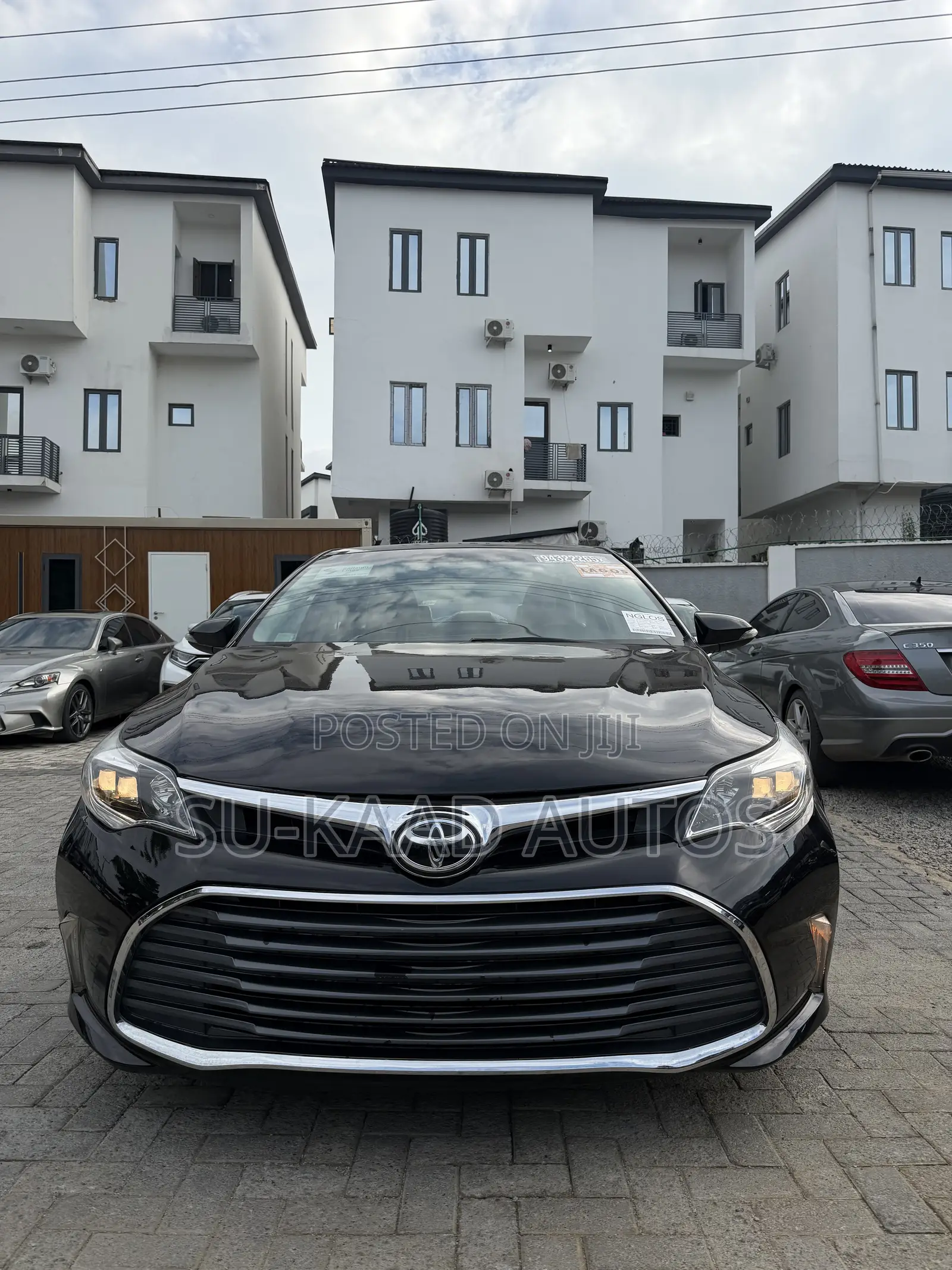 Toyota Avalon XLE Premium Sedan FWD (3.5L 6cyl 6A) 2017 Black