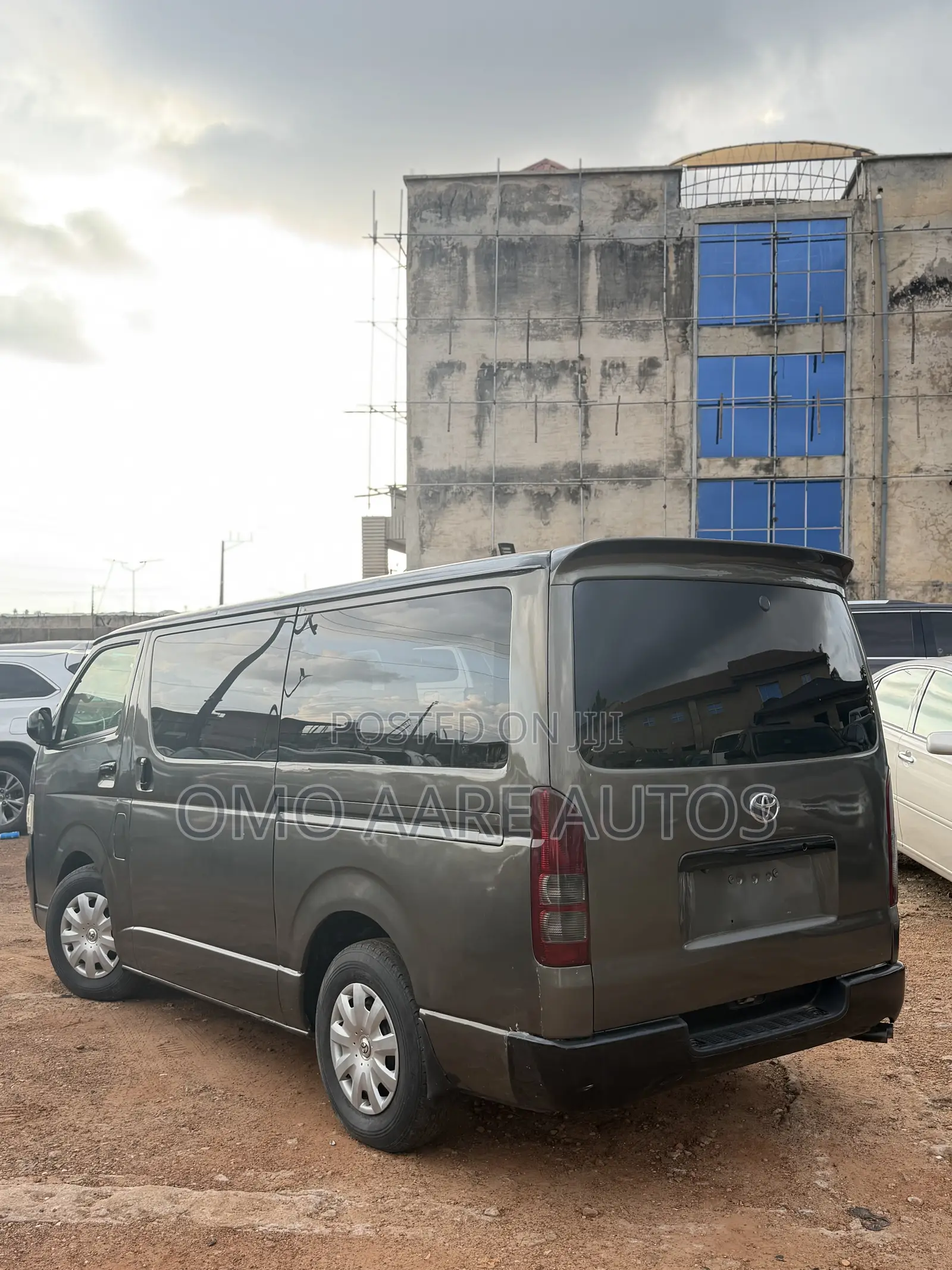 Toyota HiAce 2010 Grey