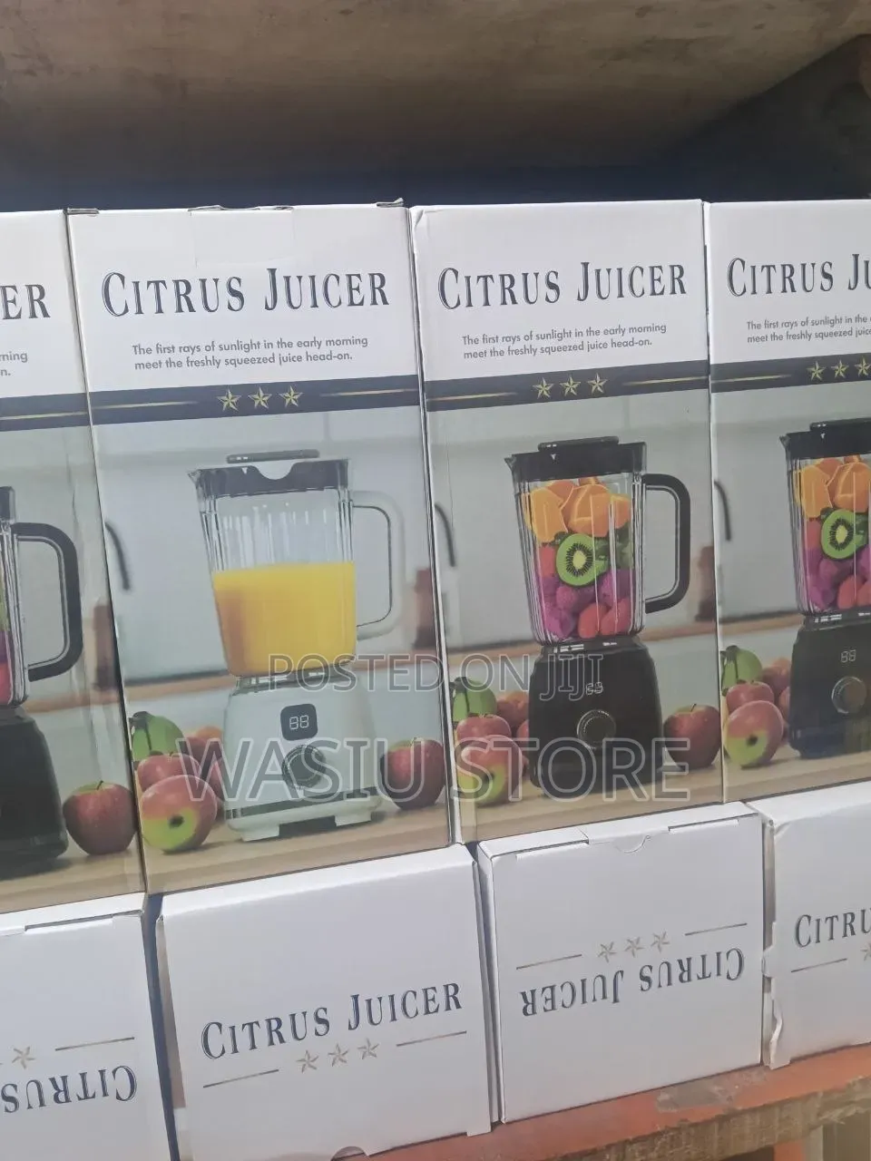 Portable Rechargeable Citrus Juicer and Fruit Blender