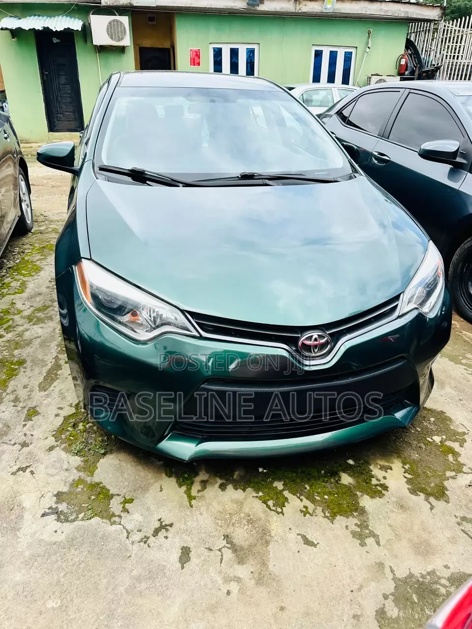 Toyota Corolla 2016 Green