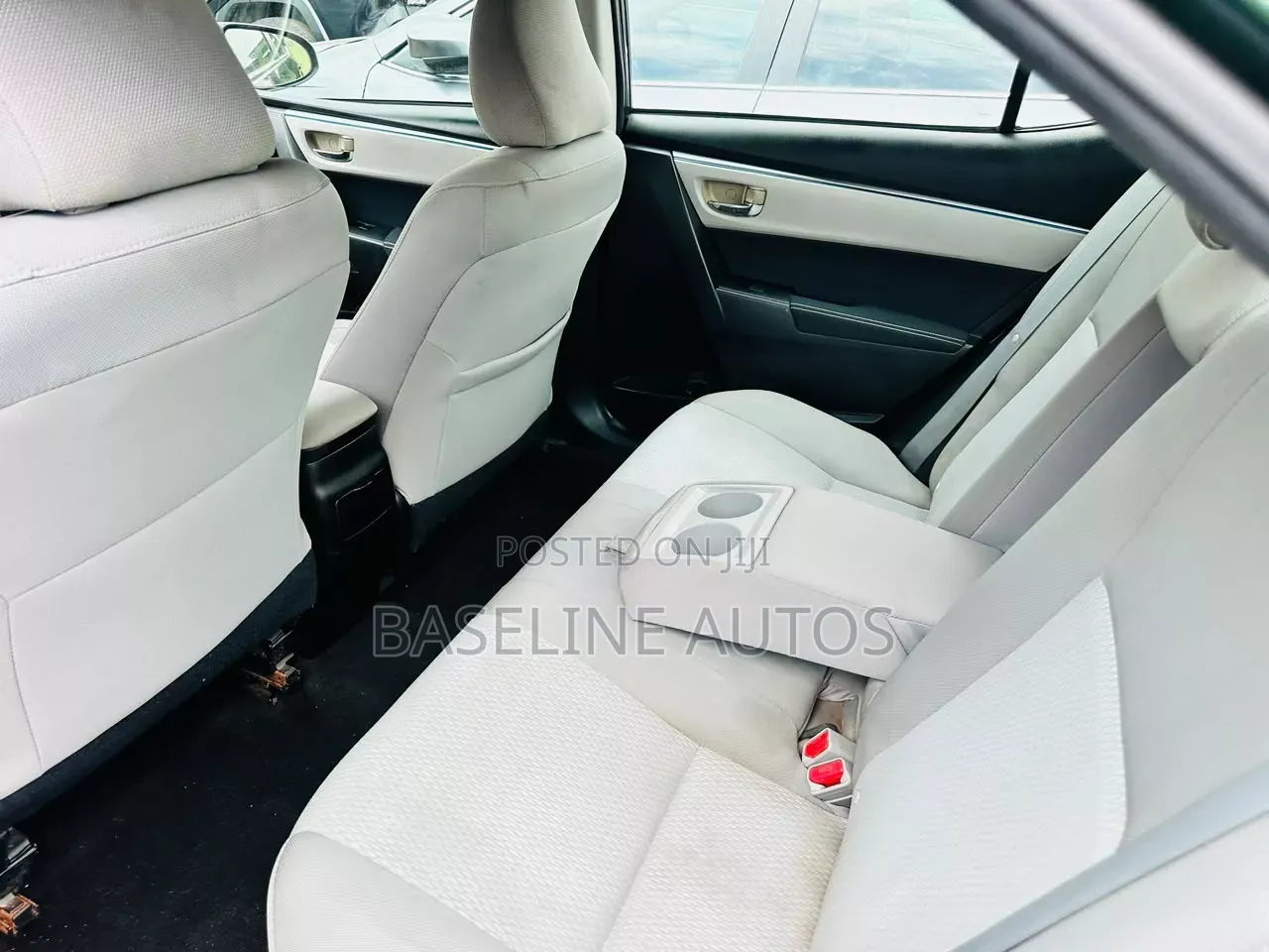 Toyota Corolla 2016 Green