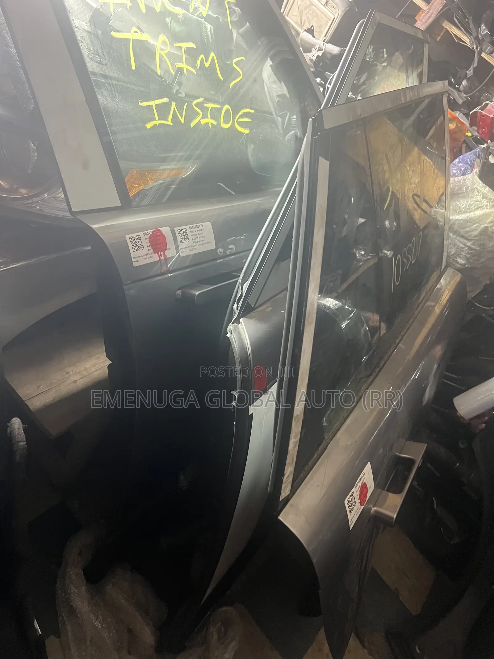 Range Rover Door Vogue 2024