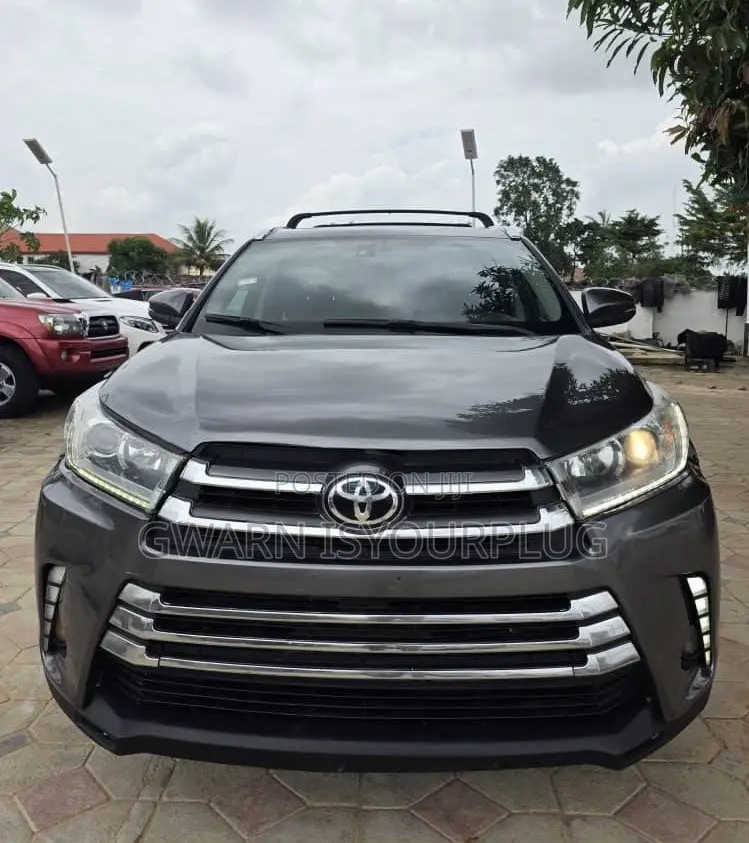 Toyota Highlander 2016 Gray