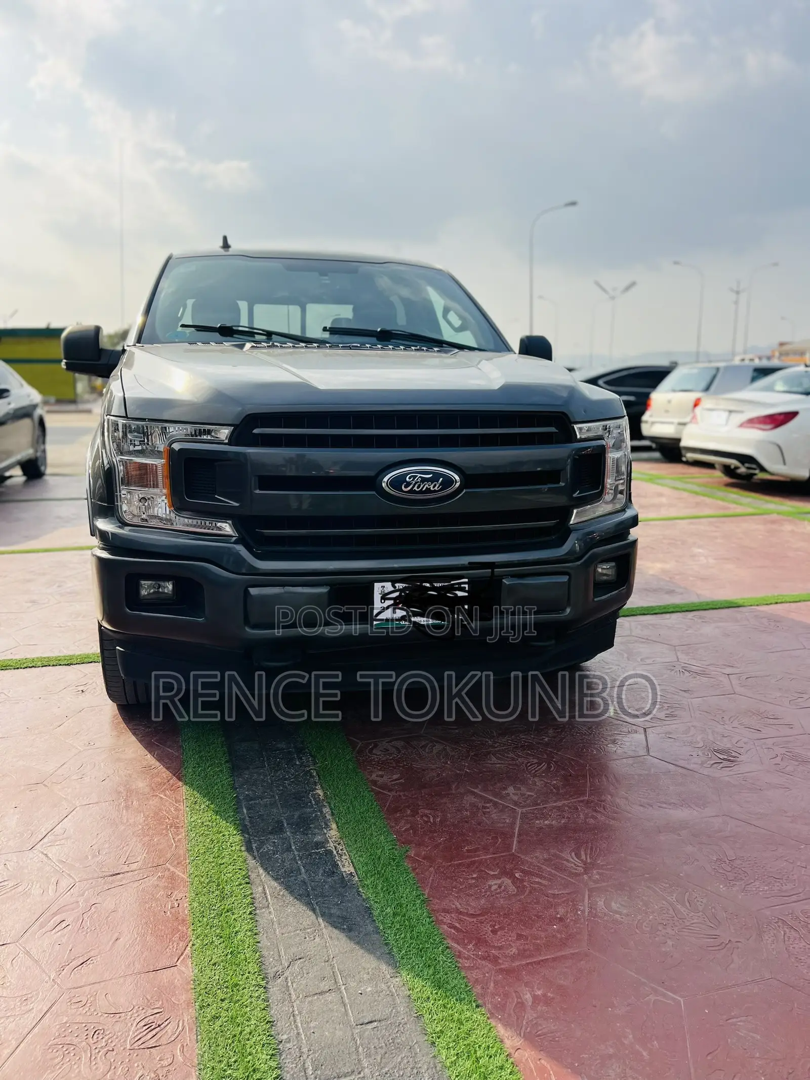 Ford F-150 XLT 4x2 Regular Cab Styleside 6.5 ft. box 122 in. WB 2019