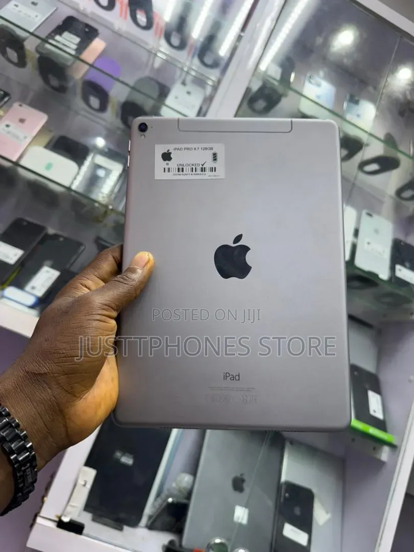 Apple iPad Pro 9.7 (2016) 128 GB Silver