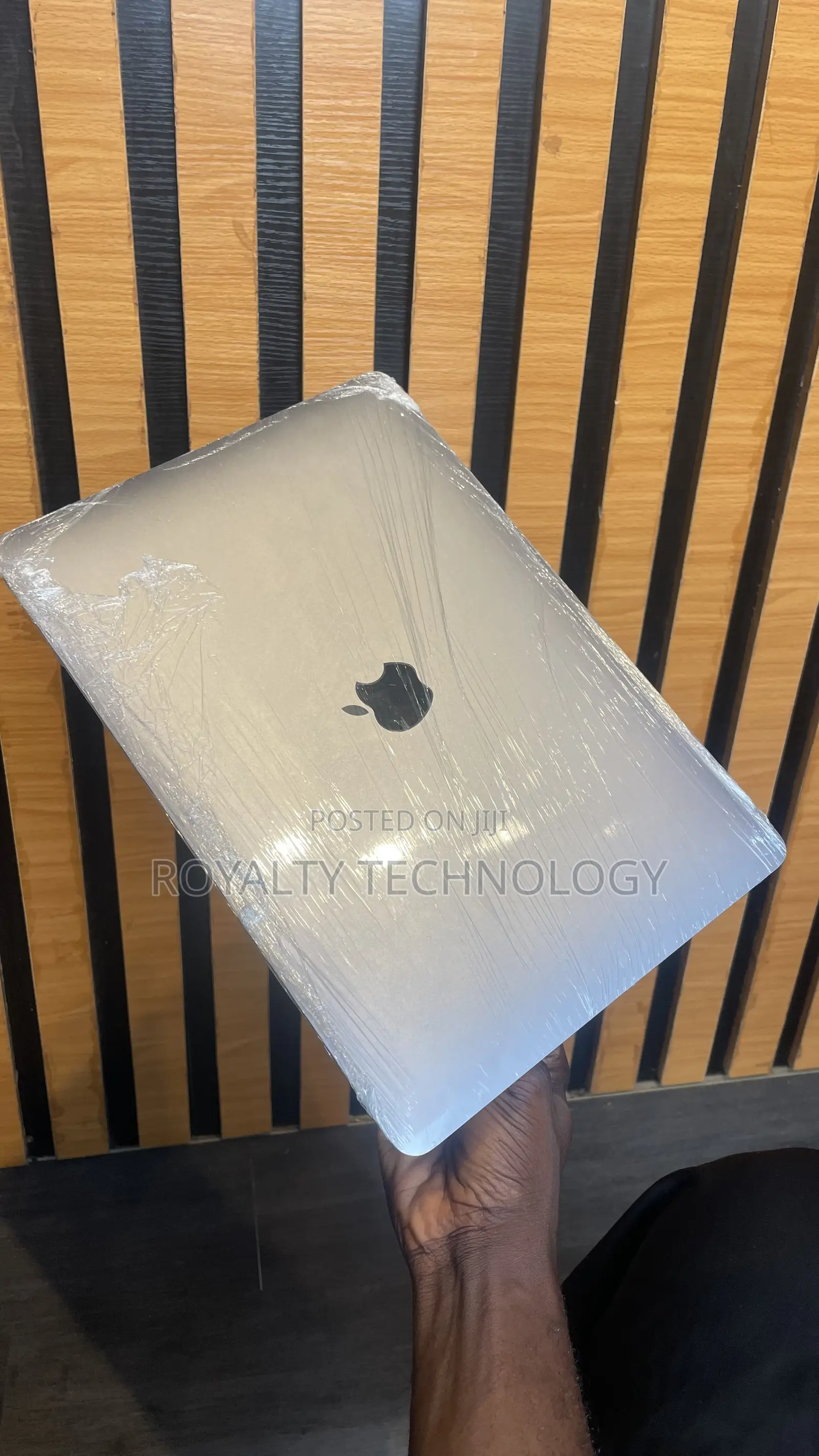 Laptop Apple MacBook Air 2018 8GB Intel Core i5 SSD 128GB