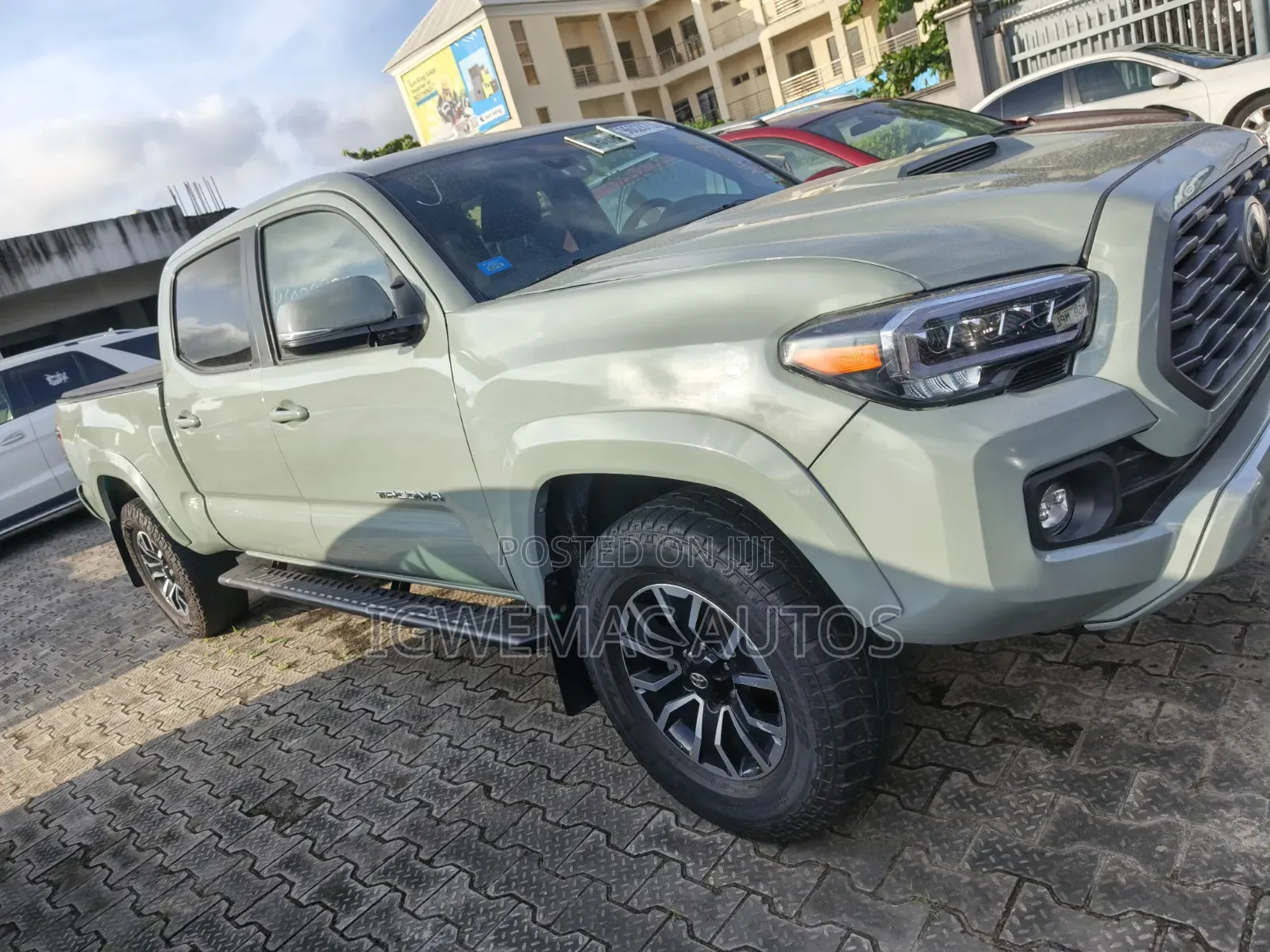 Toyota Tacoma TRD Sport Double Cab 5' Bed V6 AT 2023 Green