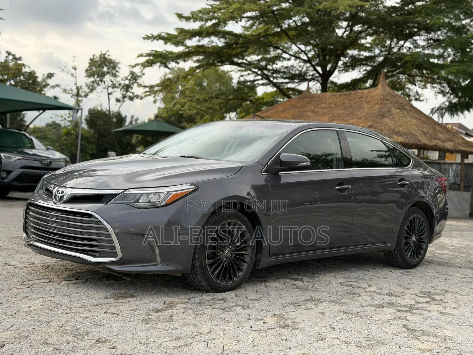 Toyota Avalon Touring FWD Sedan (3.6L 6cyl 6A) 2016 Gray