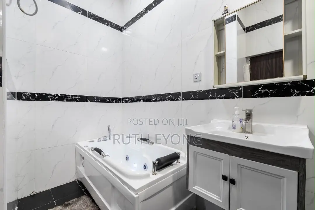 Furnished 4bdrm Townhouse / Terrace in Orchid Road, Lekki Phase 1