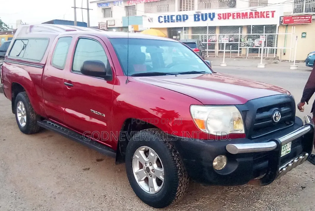 Toyota Tacoma 2006 Red