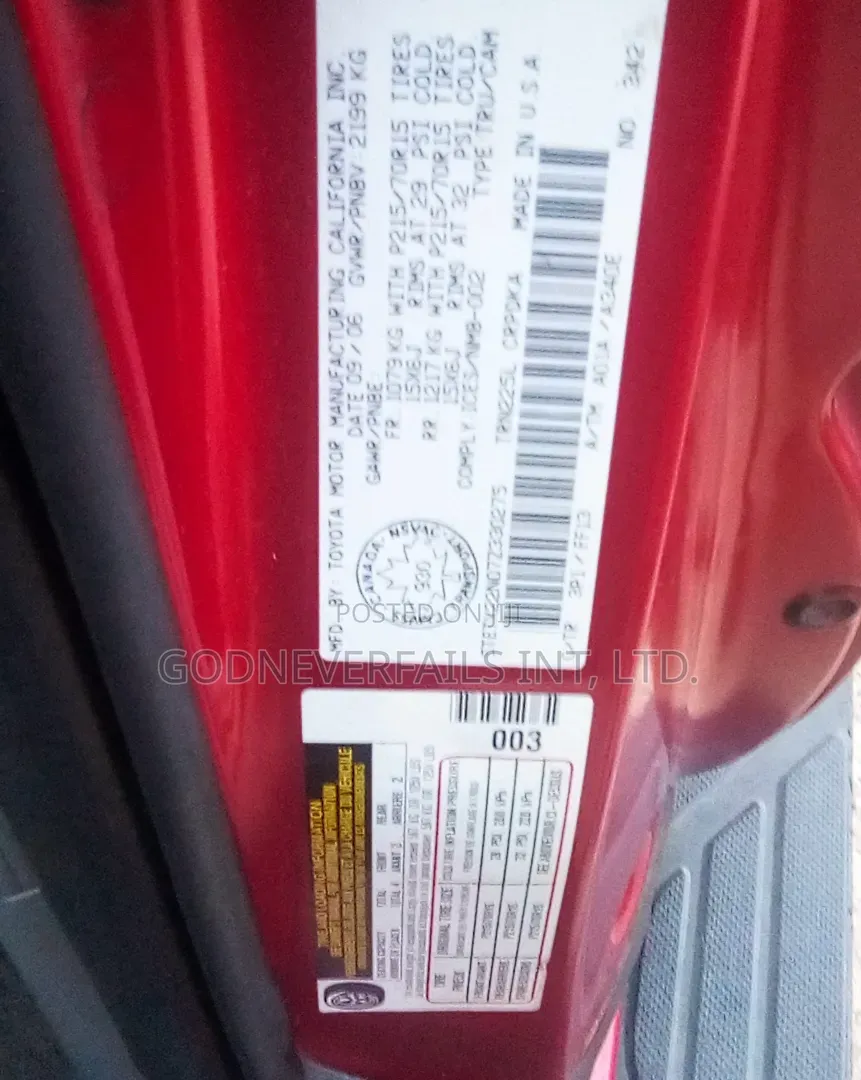 Toyota Tacoma 2006 Red