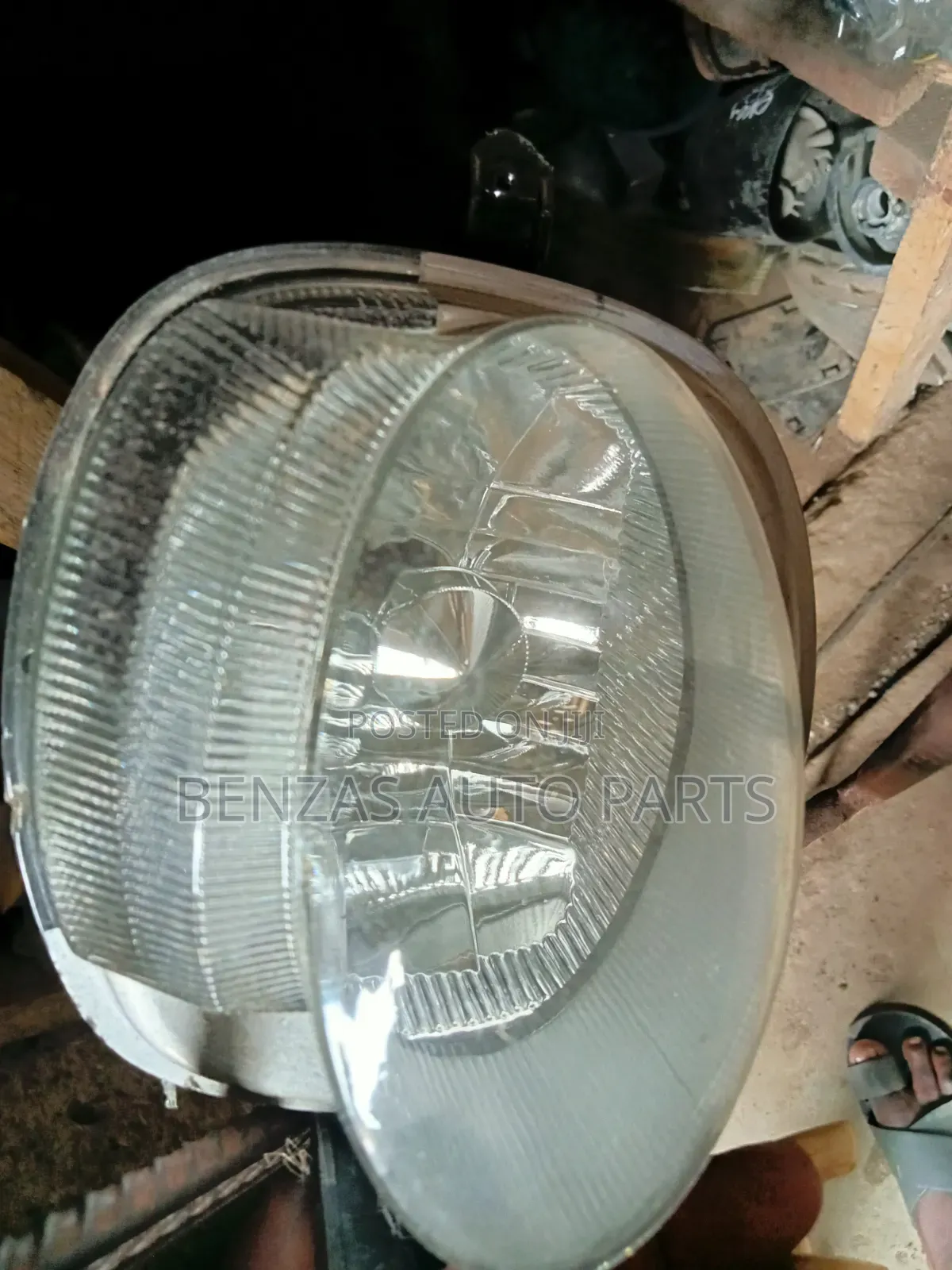 Toyota Highlander 2013 Headlight Replacement