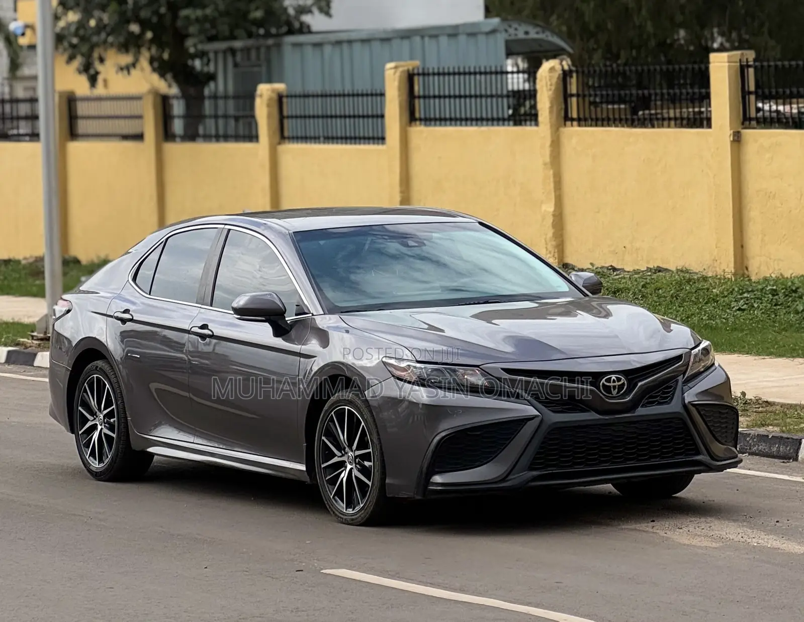 Toyota Camry 2022 Gray