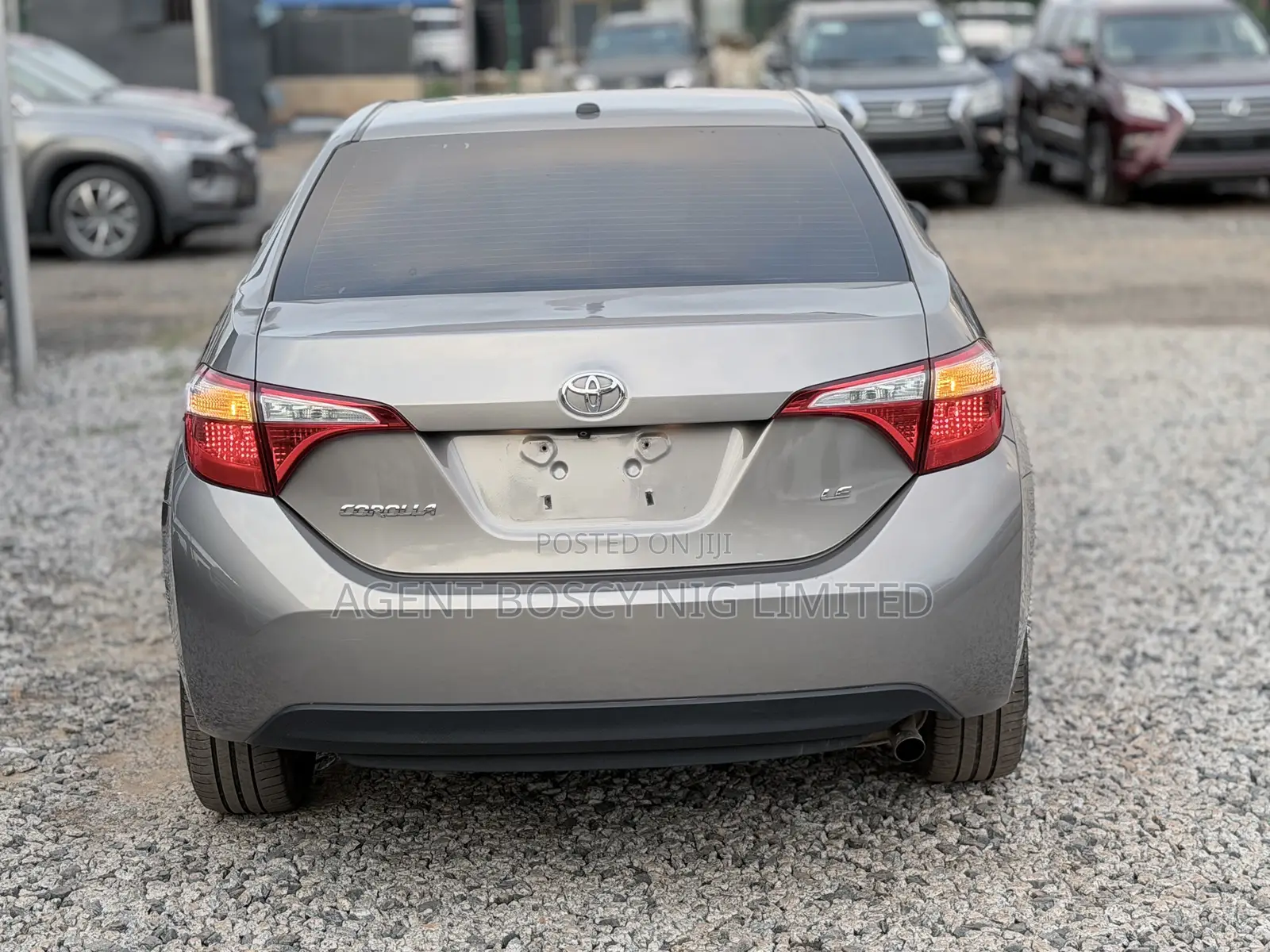 Toyota Corolla LE Premium 4dr Sedan (1.8L 4cyl CVT) 2015 Gray