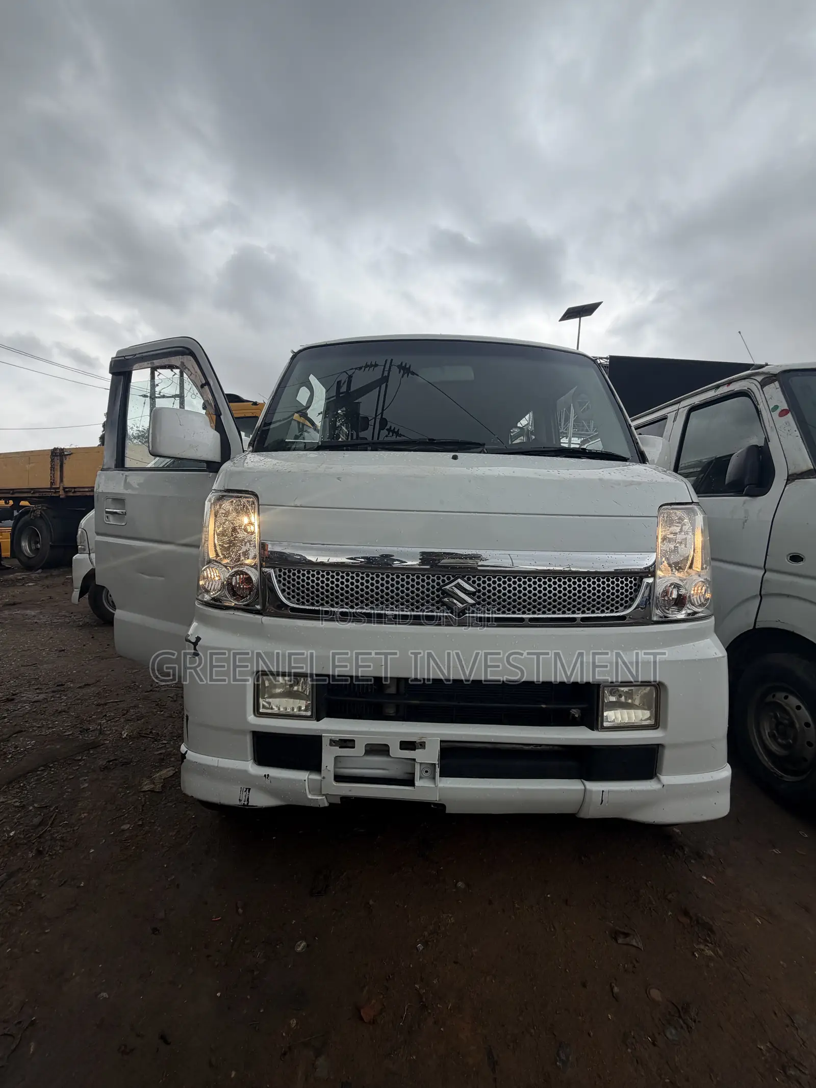 Suzuki Every 2015 White